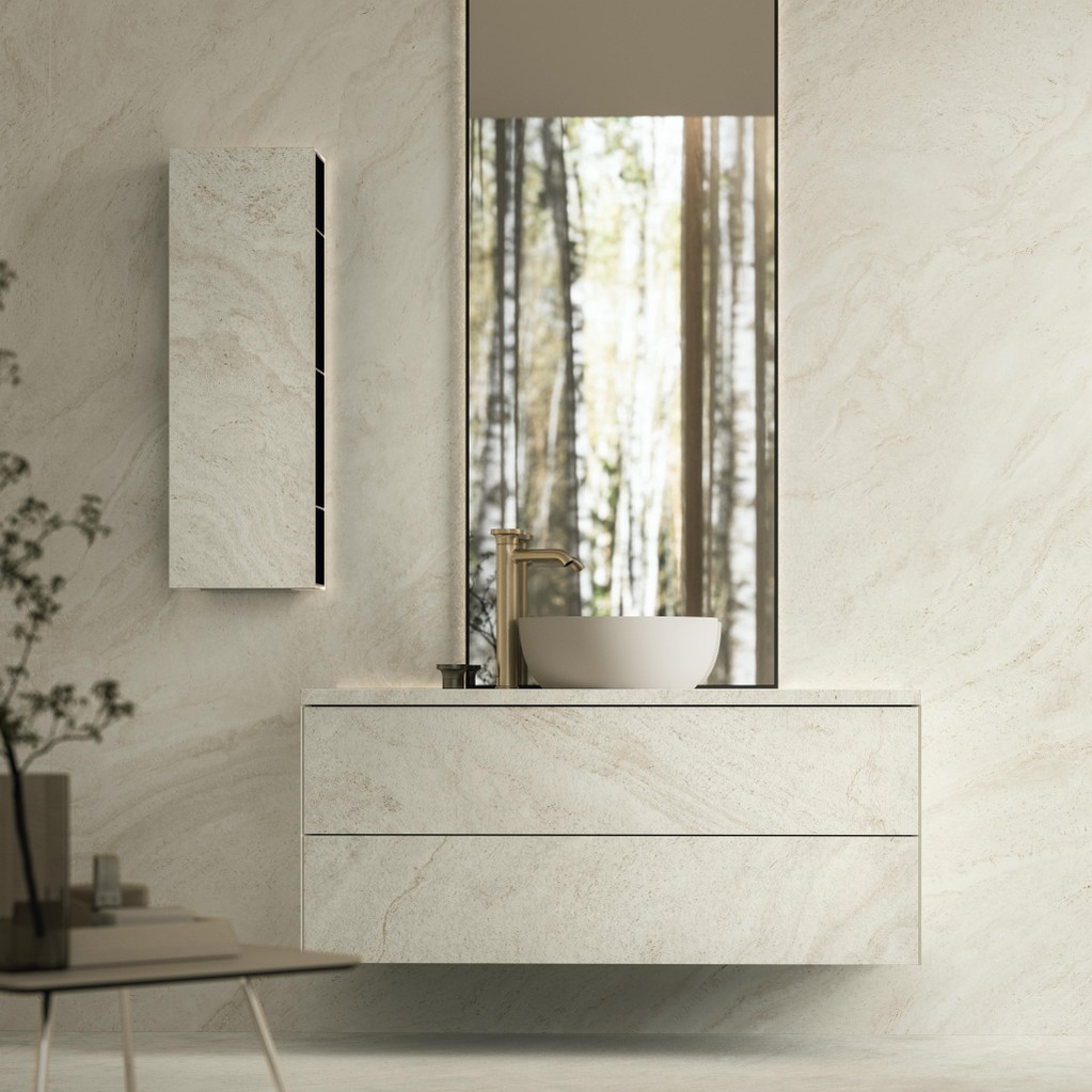 AtlasConcorde_MarvelT_004_04_HaloWhite