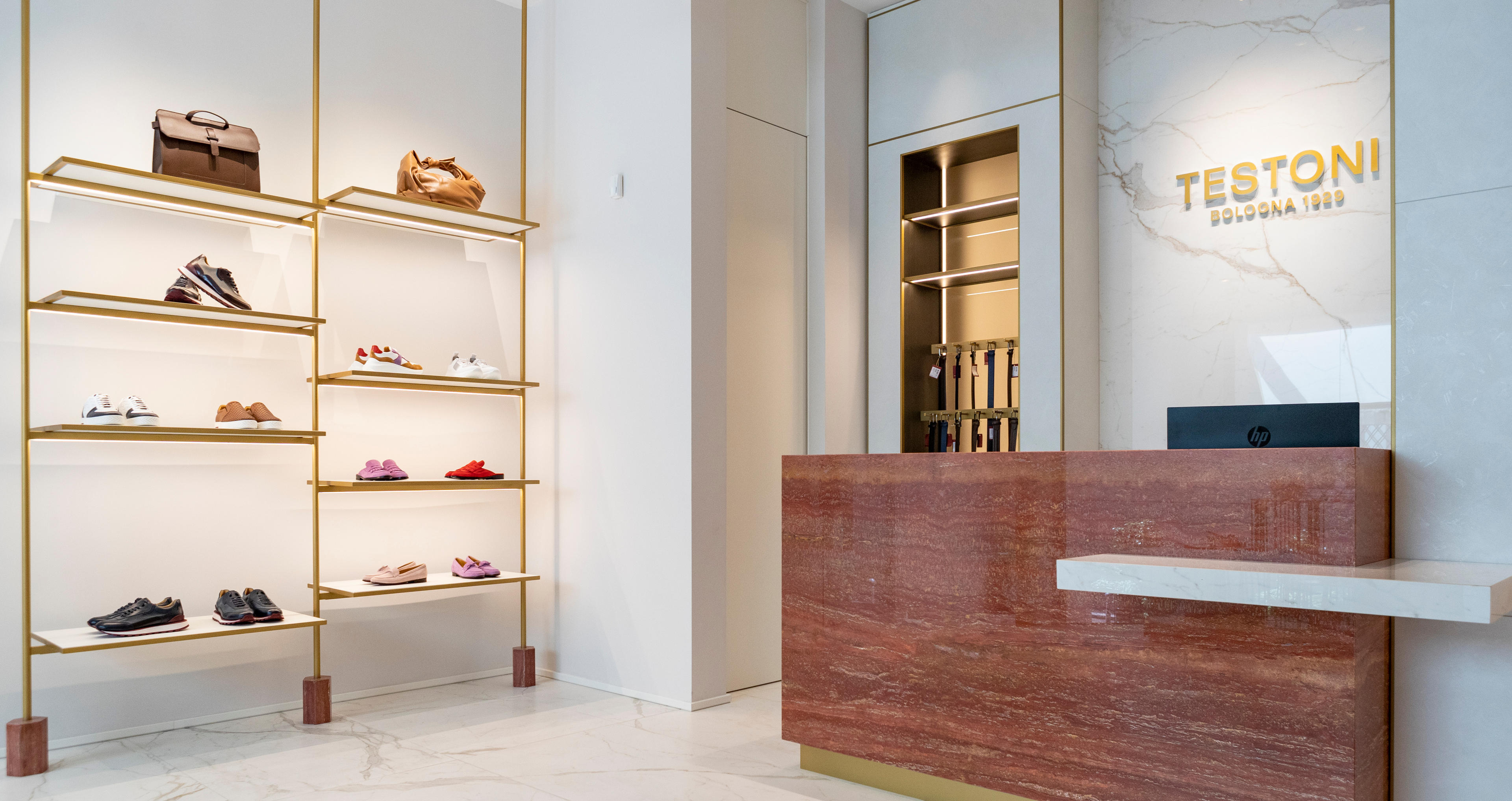 Atlas Concorde_Testoni Boutique_069