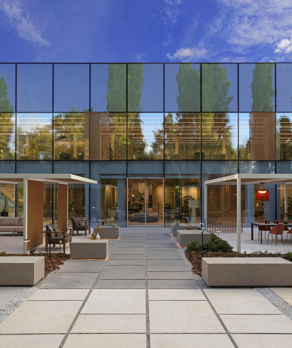 AtlasConcorde_ParkView_Day_Blue