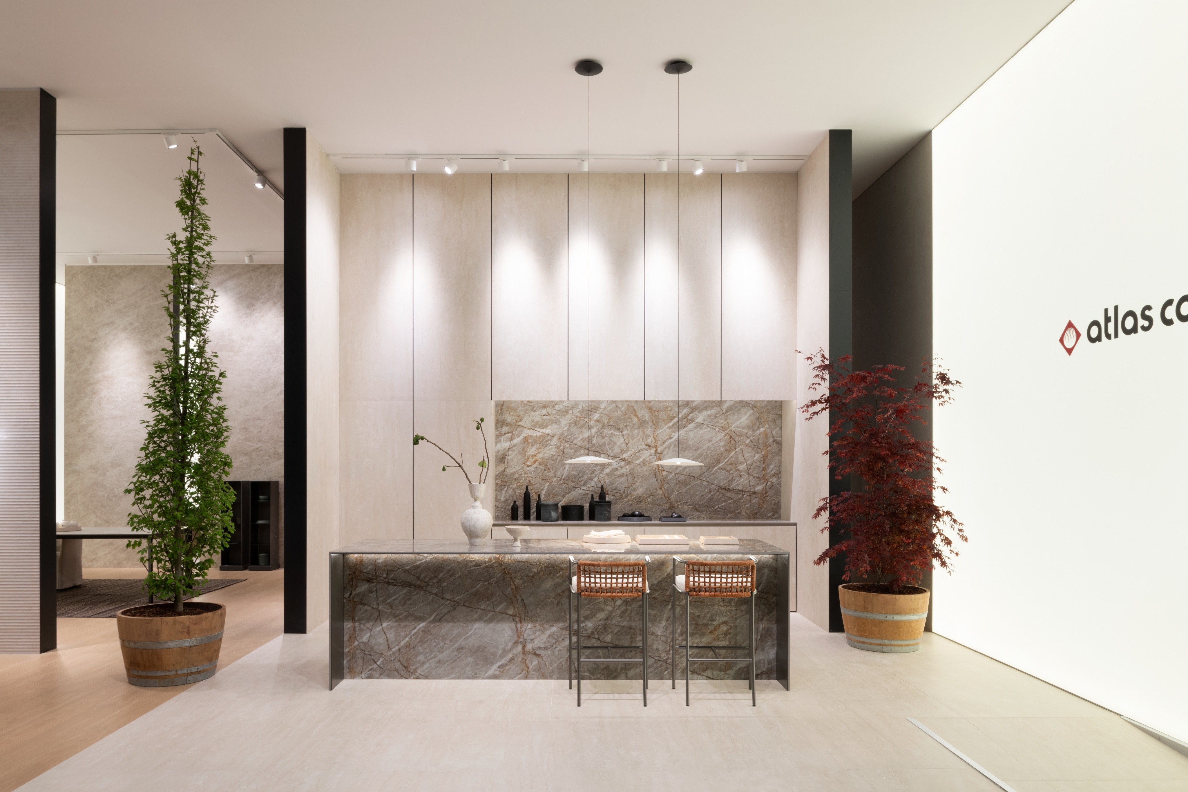 01_ATLAS_CONCORDE_STAND_042026