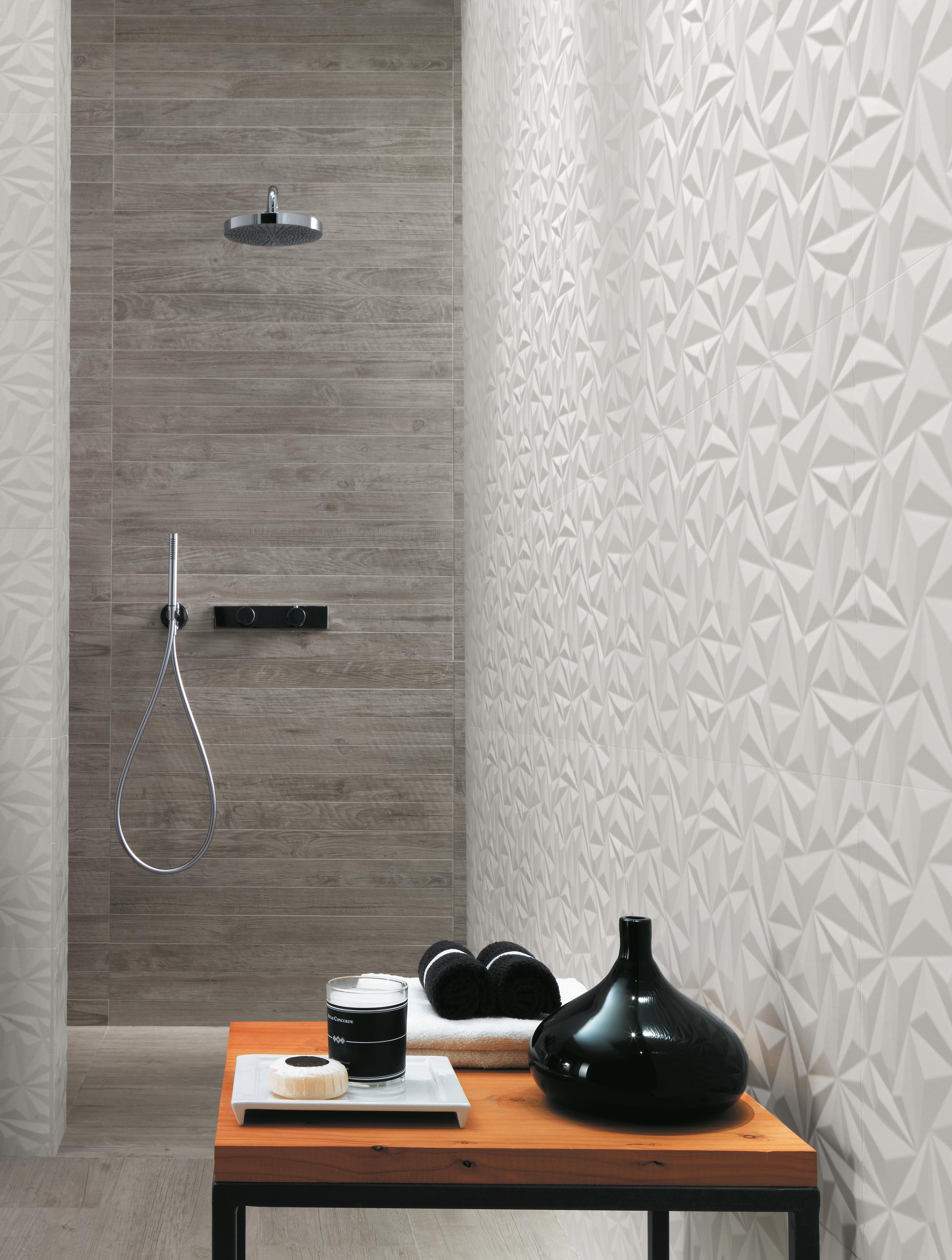 3D Angle White Matt, Axi Silver Fir