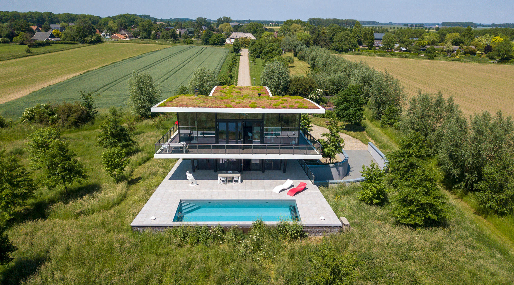 Atlas Concorde_Private Pool TerraceHoland_002