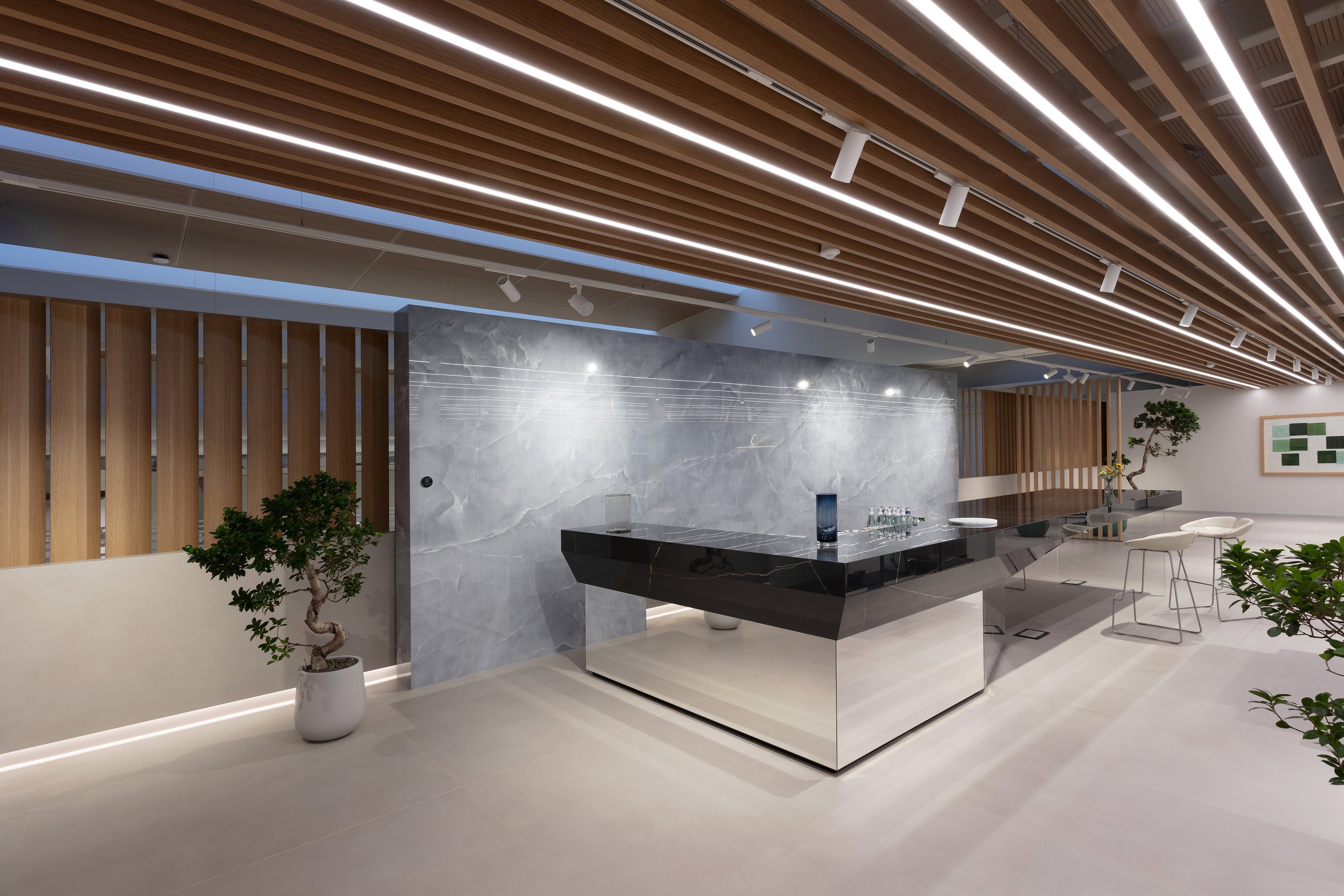 Interno 040