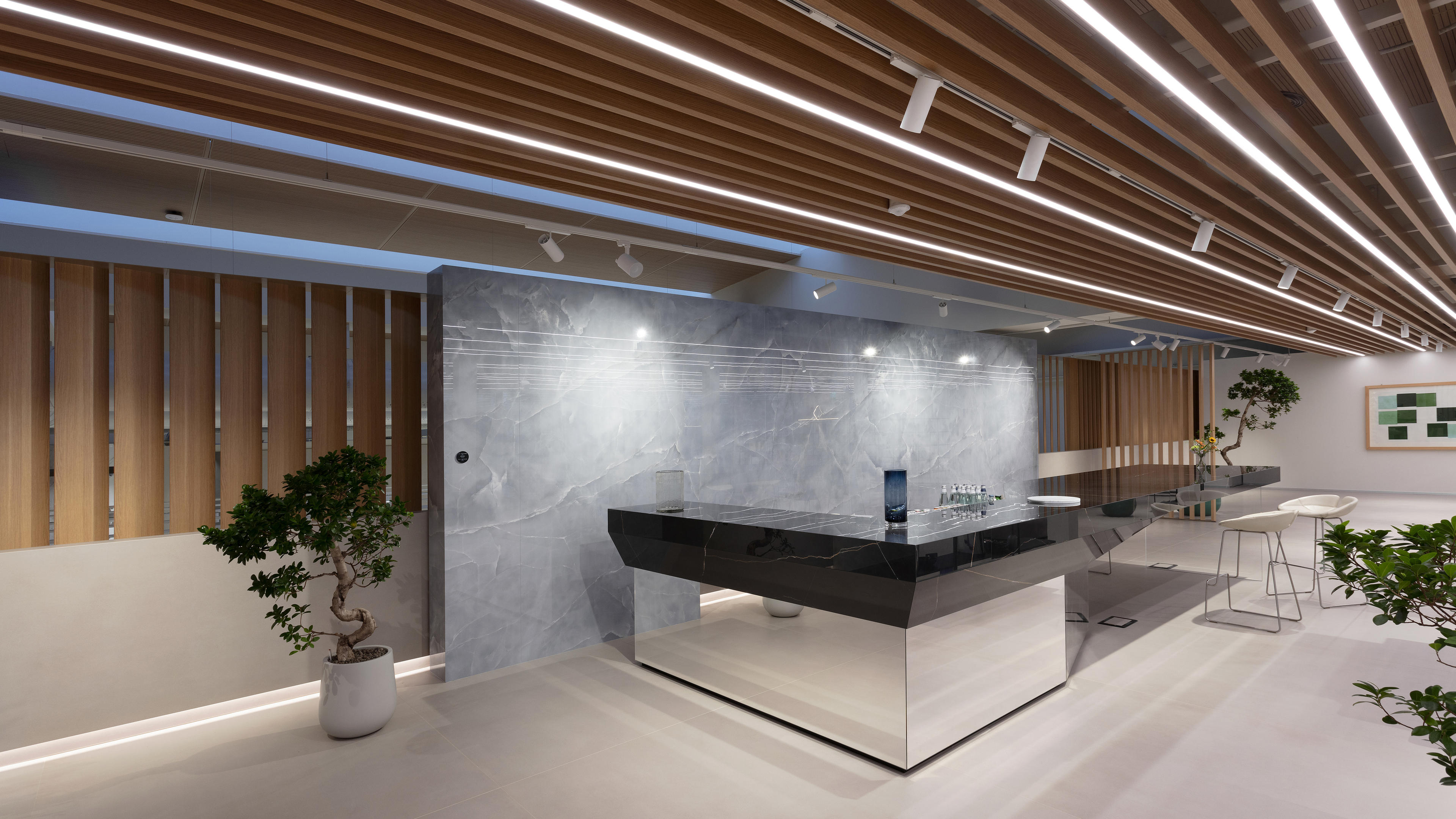 Interno 040