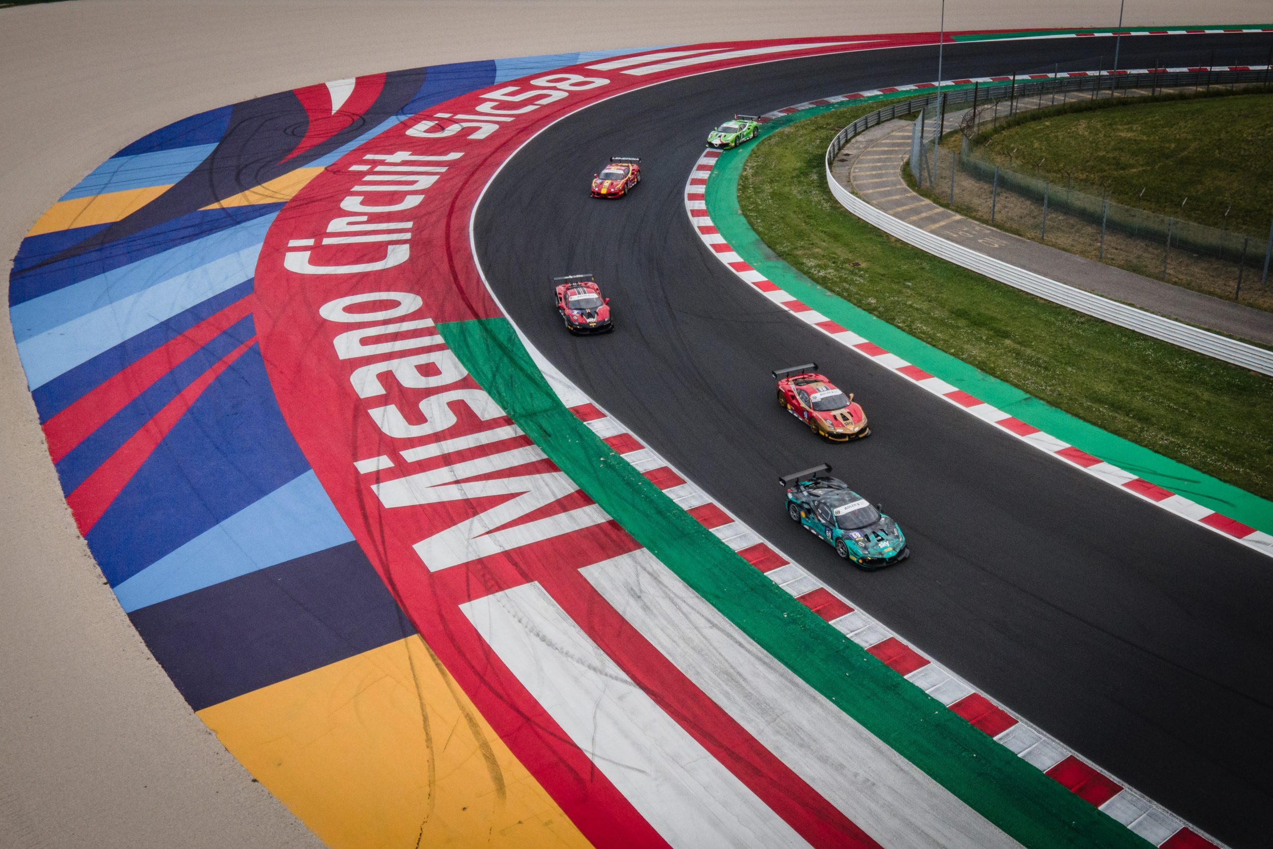 2300431-ccl-ch-eu-misano-2023-race-2_e70cfdb4-a157-4069-8b00-001af1f9b6c8-scaled