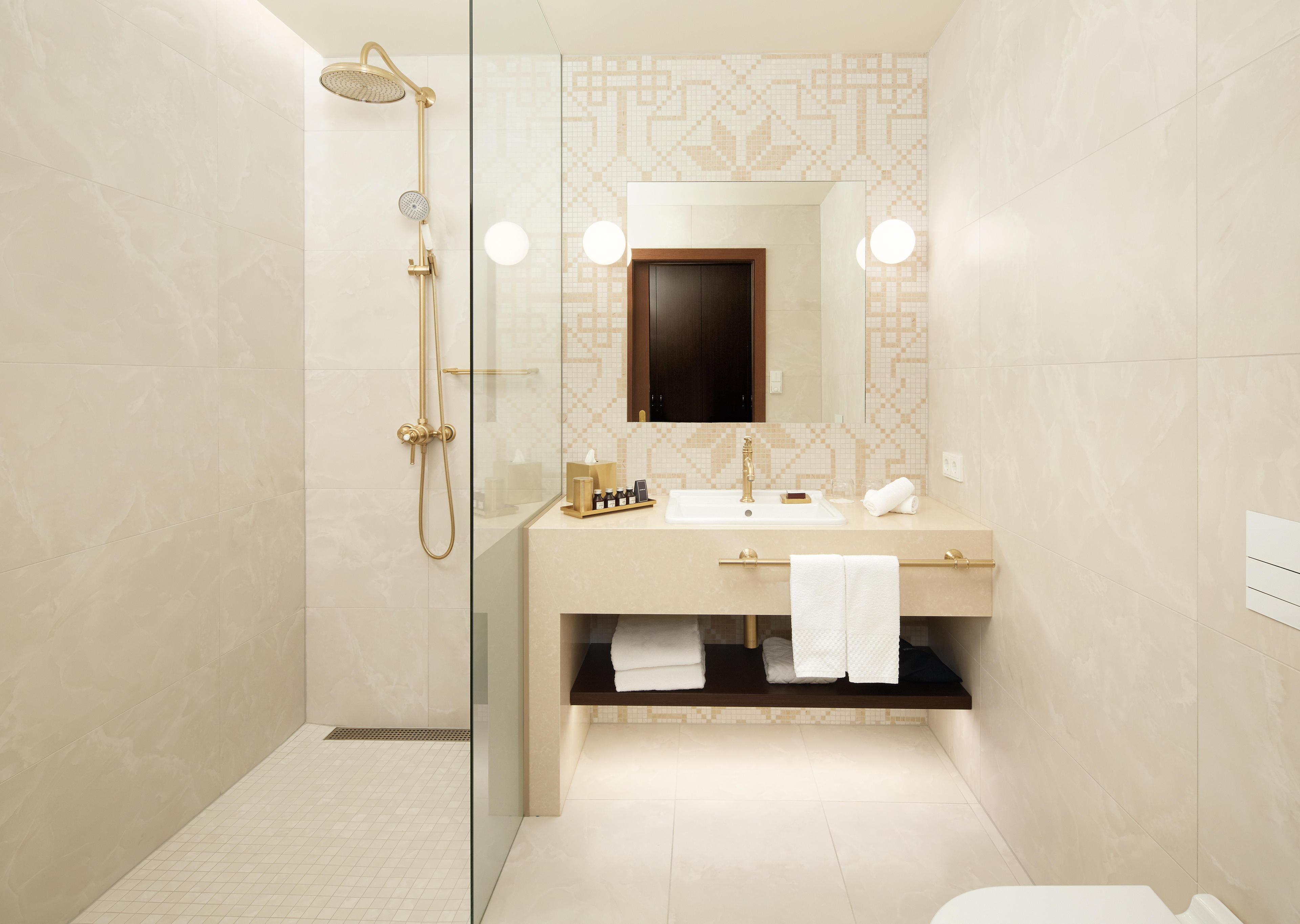 AtlasConcorde_Reykjavík Konsúlat Hotel_ islanda_02