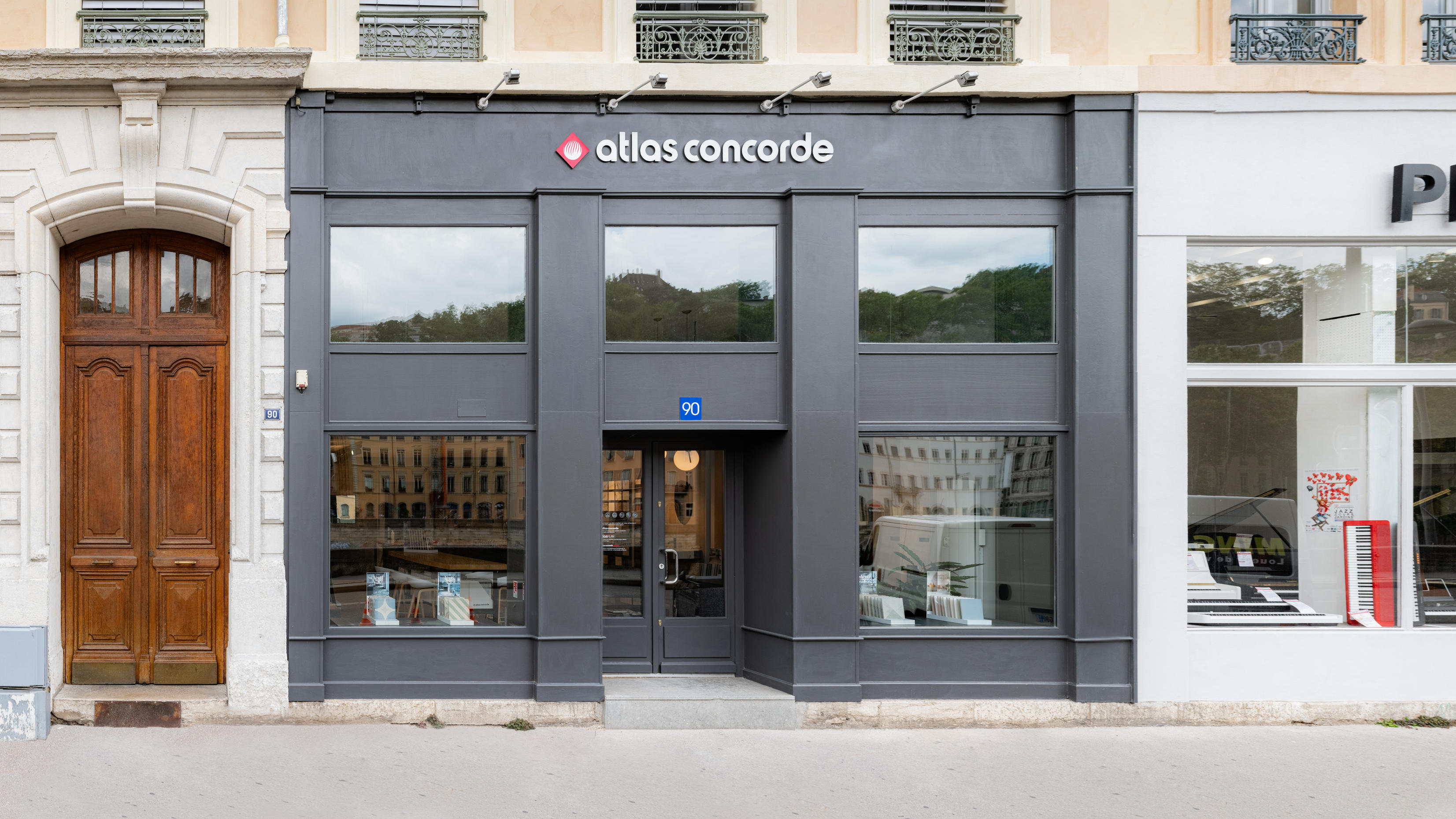 2023-07-28_15-24-21-AC Lione - Logo ridotto