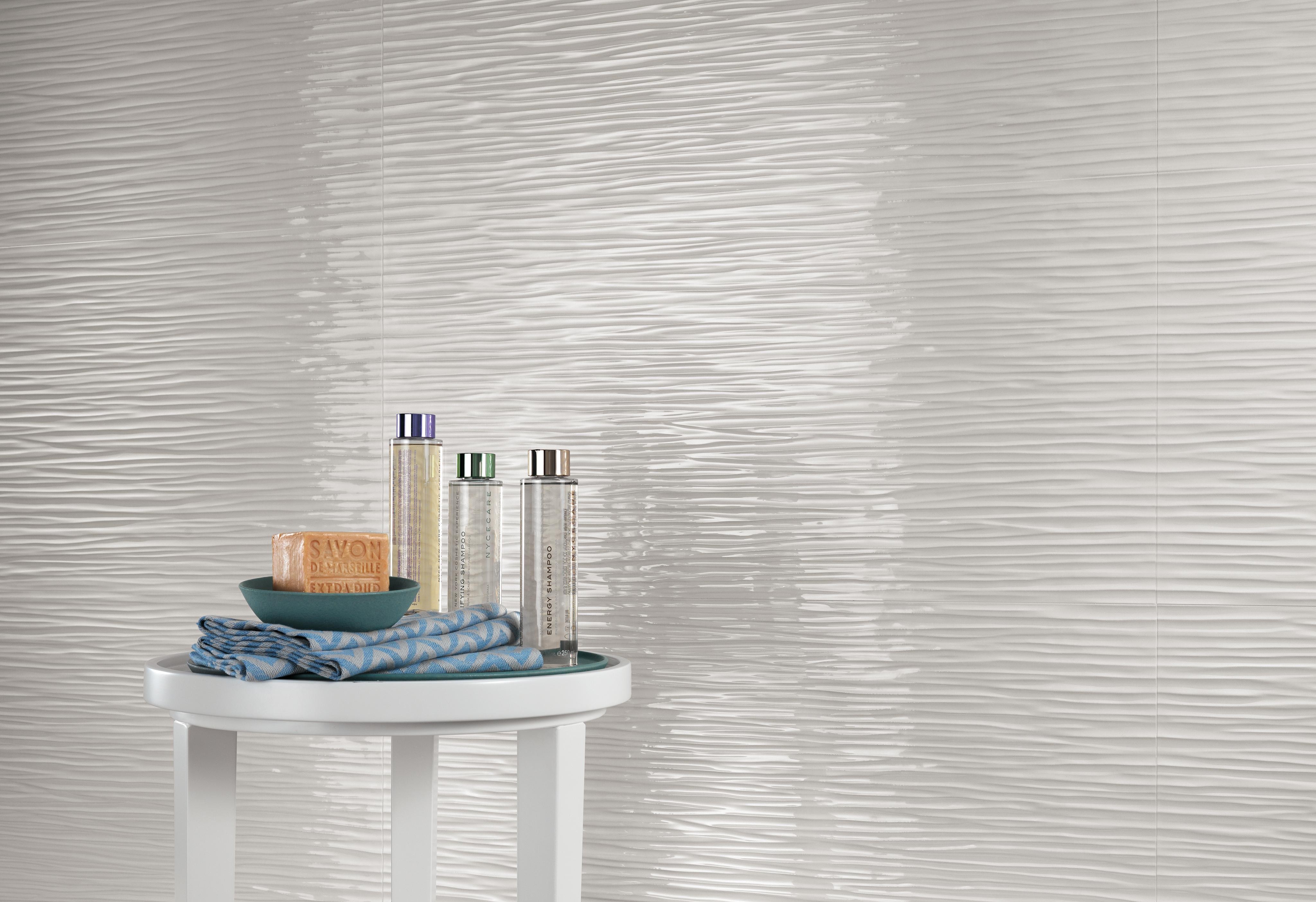 3D Wave White Glossy