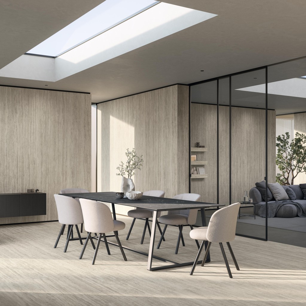 AtlasConcorde_MarvelT_007_01_RomanoSilver