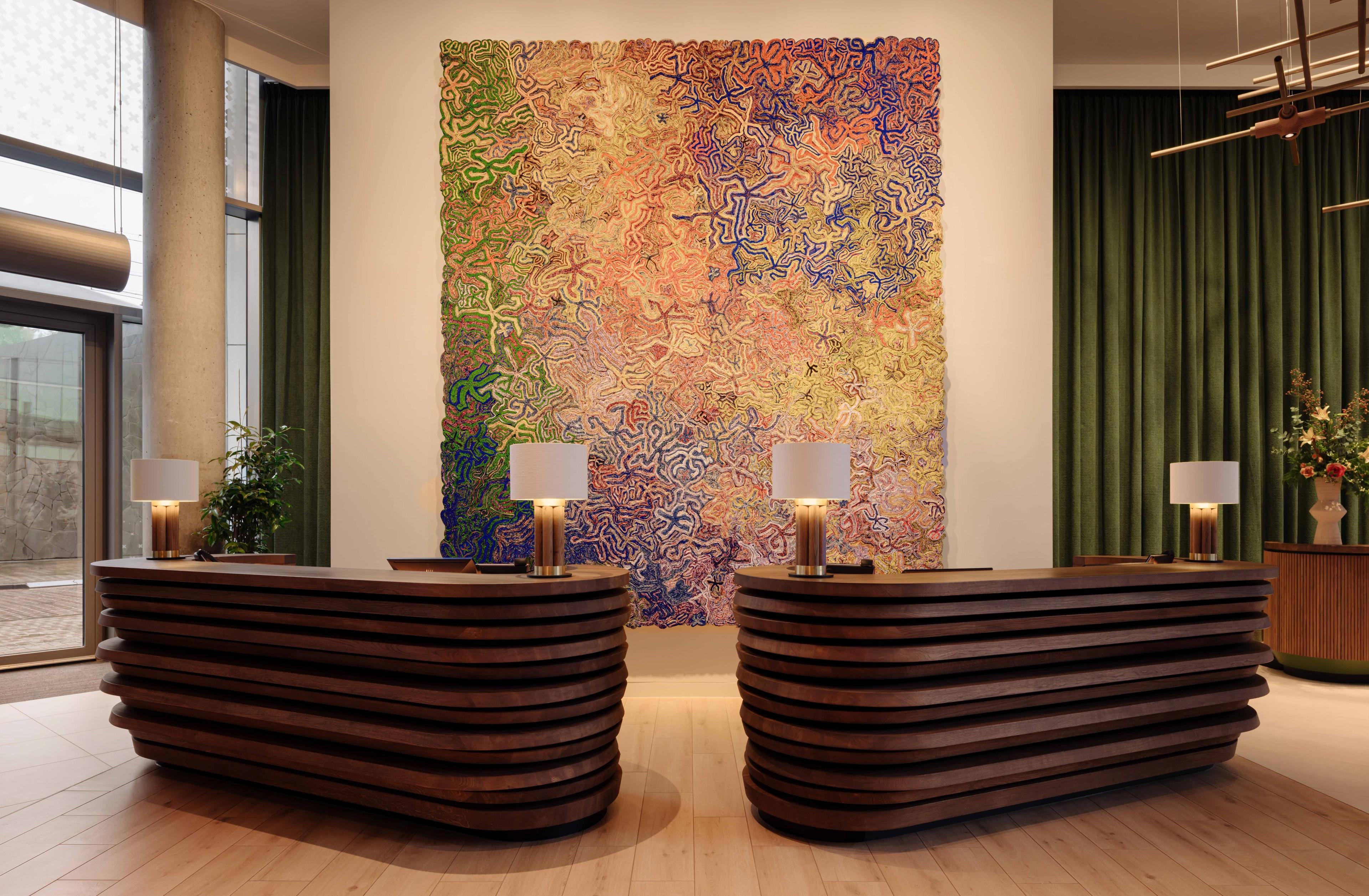 Hiltonlobby1