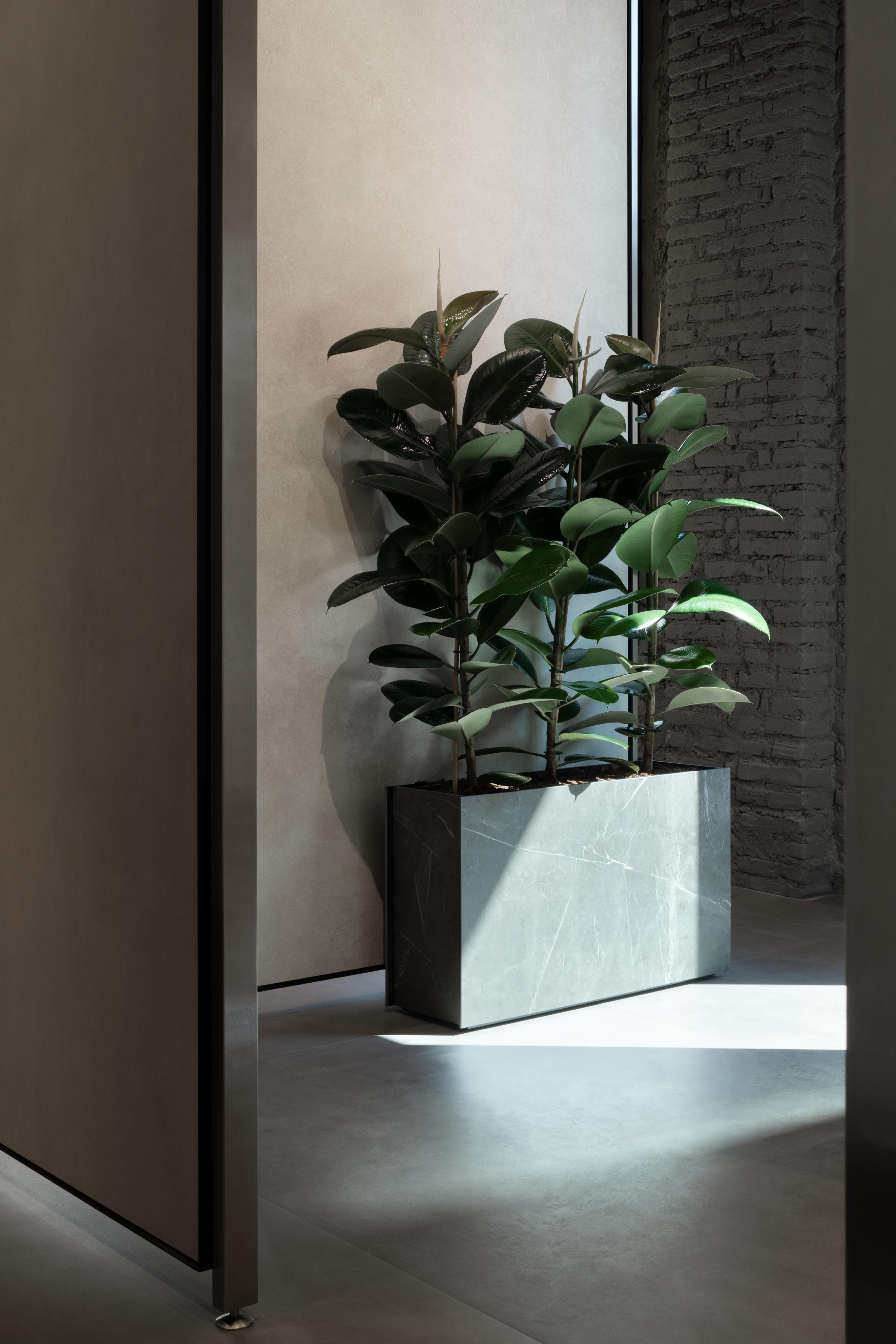 14_atlas_showroom_042025