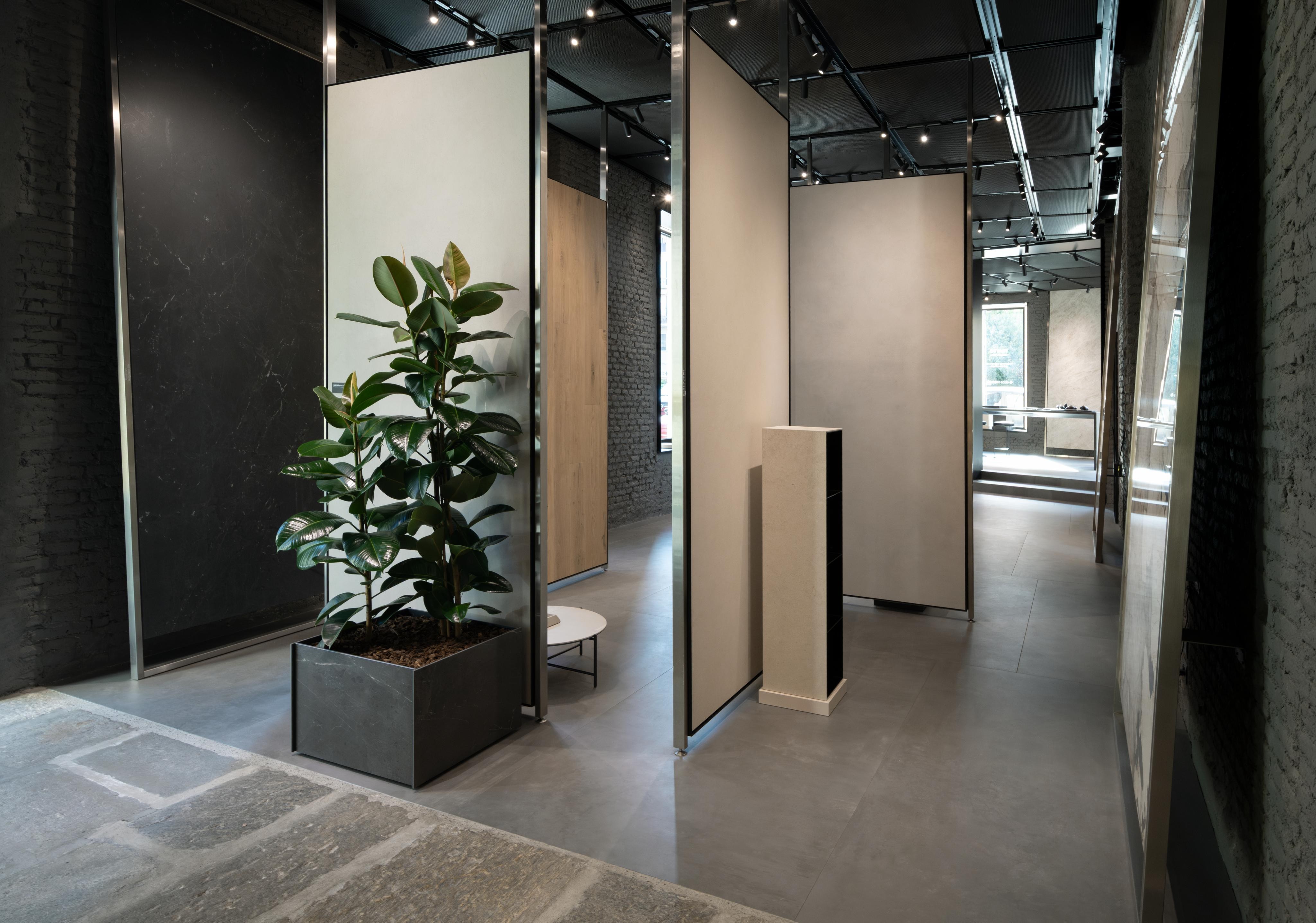 12_atlas_showroom_042025