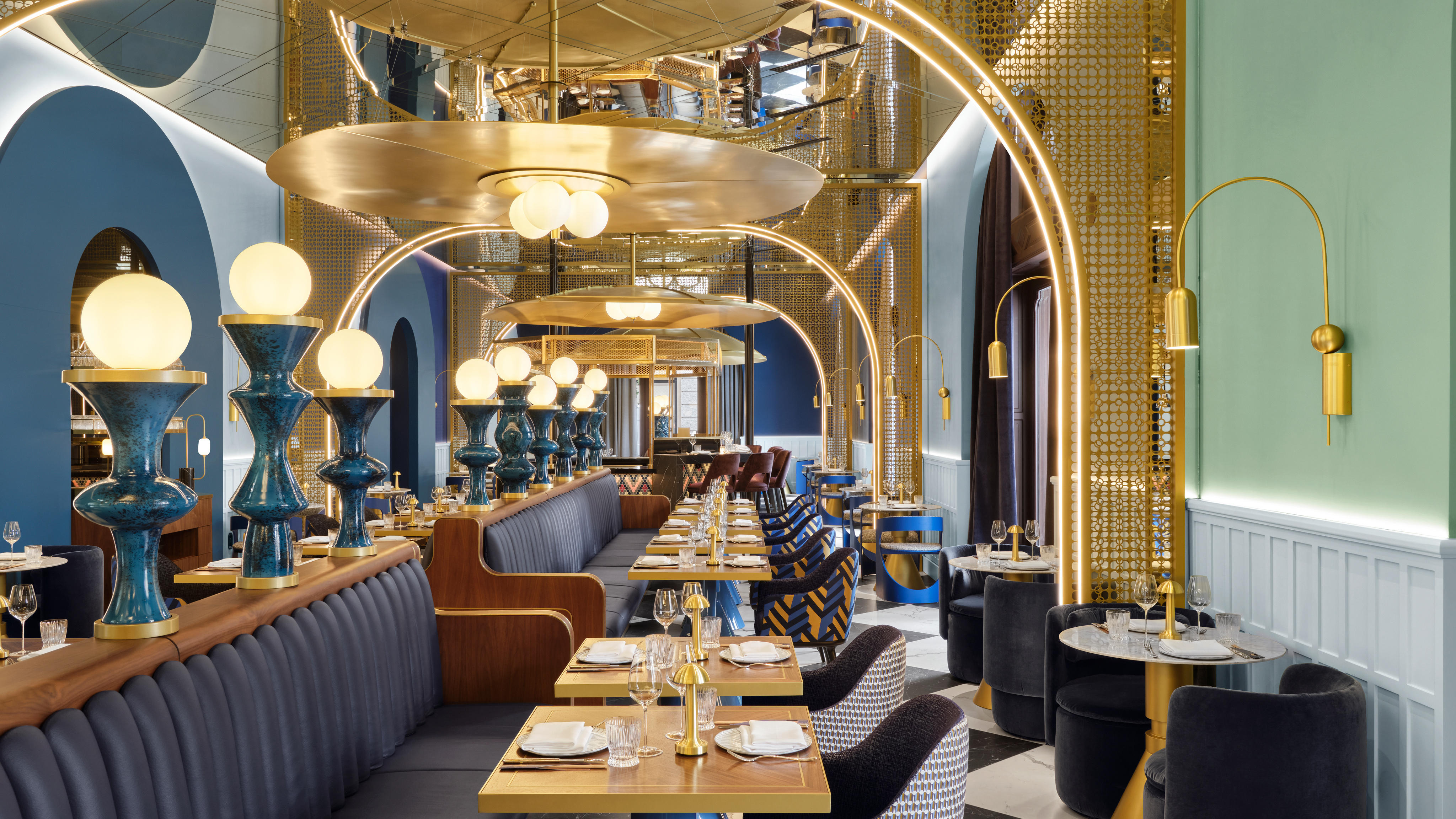 W Budapest - Nightingale by Beefbar