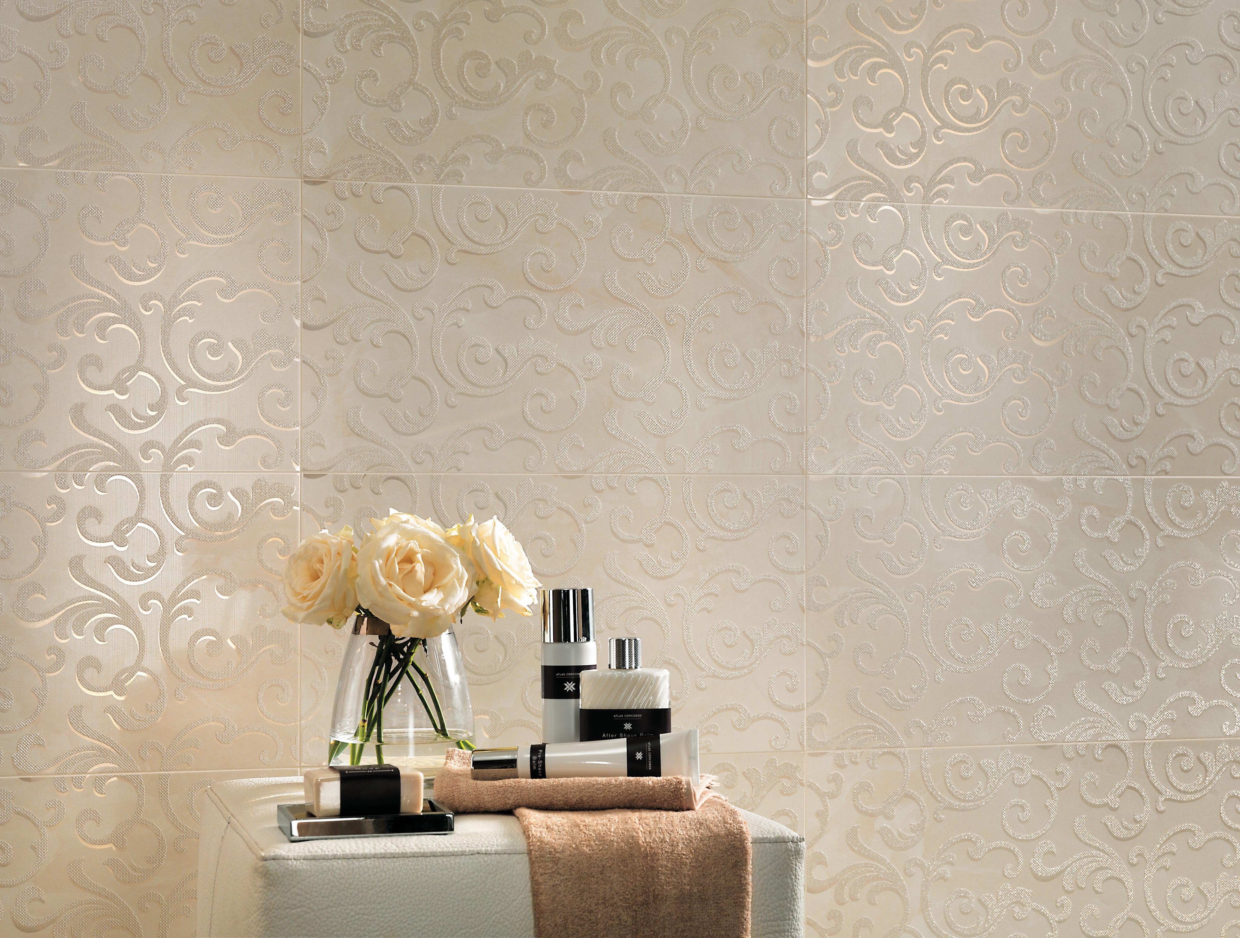 Marvel Champagne Damask