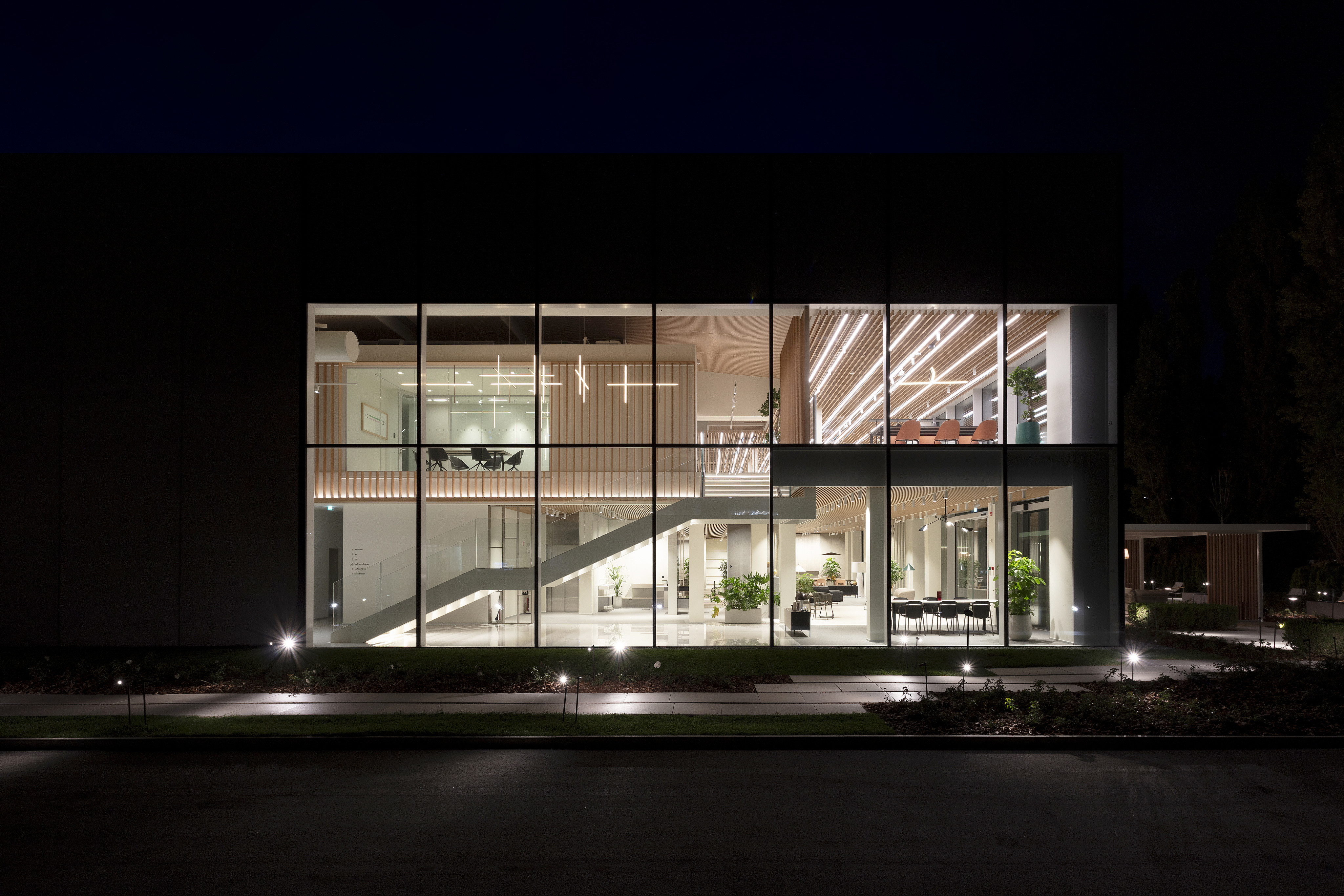 AtlasConcorde_ParkStudio_Night