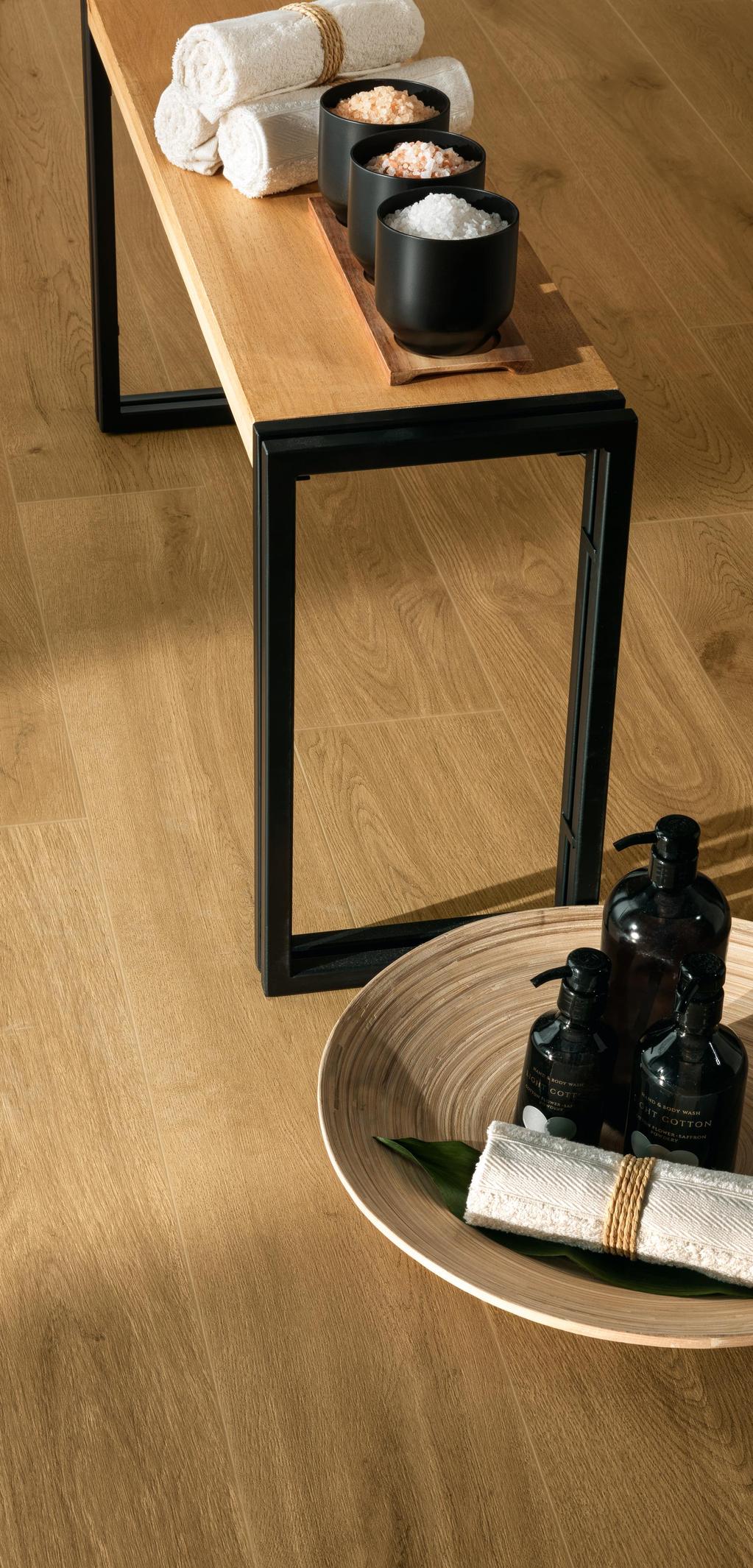 Pavimento in Gres Porcellanato SPA Effetto legno Marrone