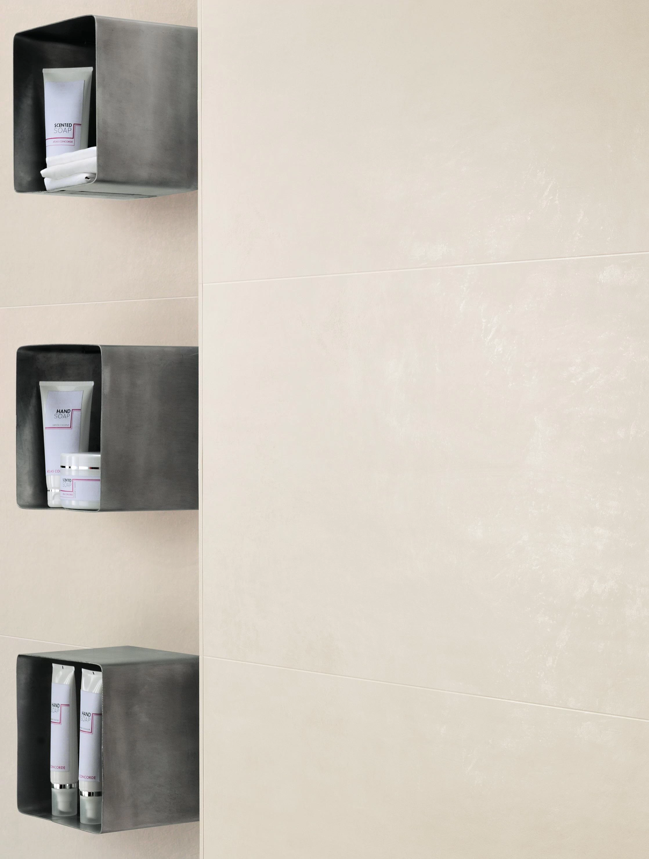 Ewall Pure, Ewall Pure Spigolo