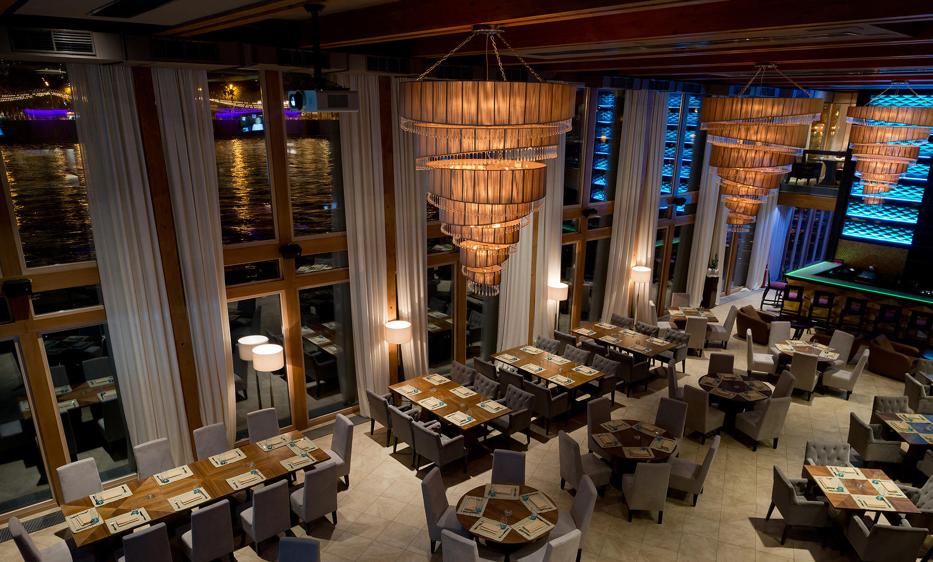 AtlasConcorde_Neskuchniy Sad Restaurant_Russia_085
