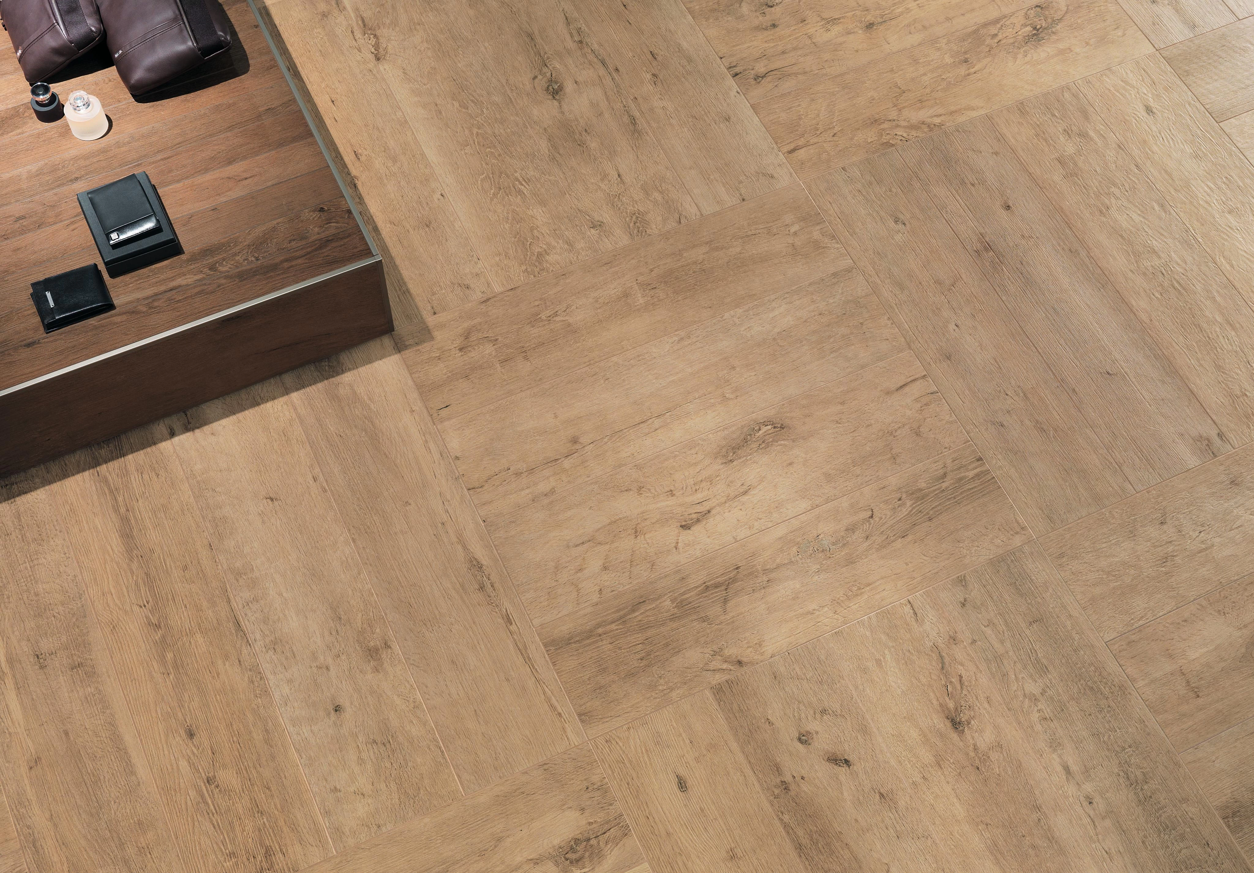 Axi Golden Oak
