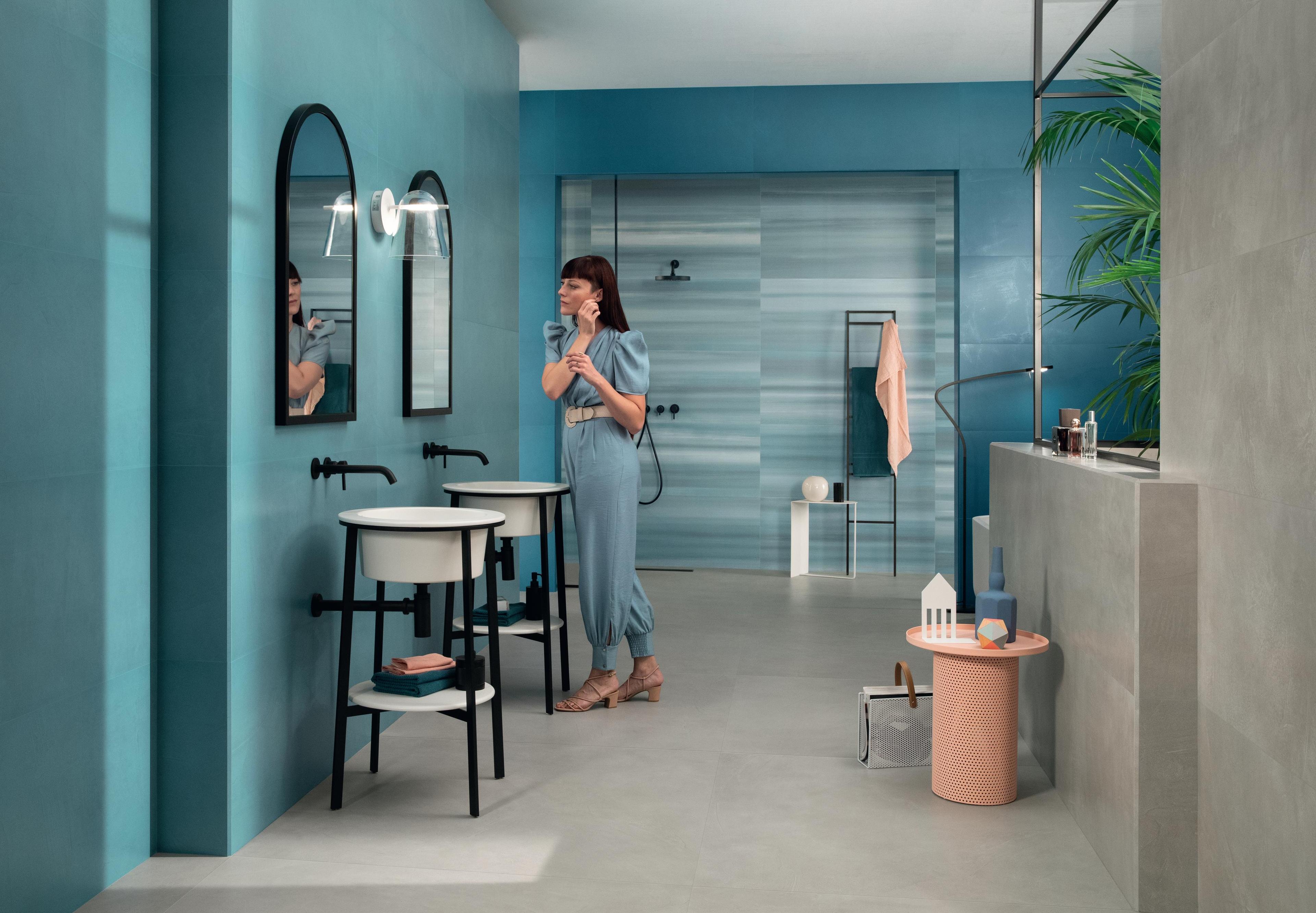 Pavimento e Rivestimento Bagno Effetto resina Blu
