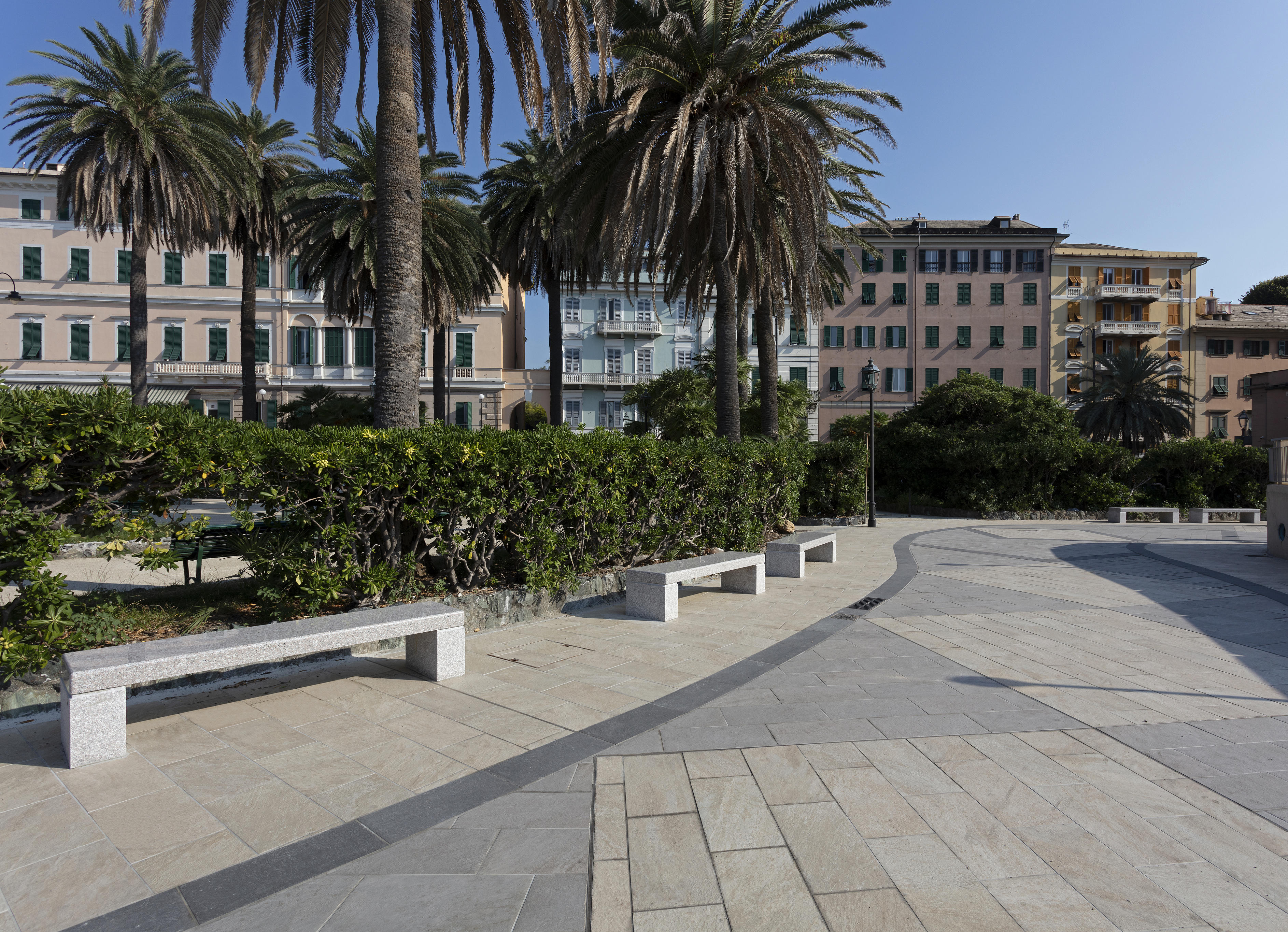 Atlas Concorde_Promenade_Italy_03