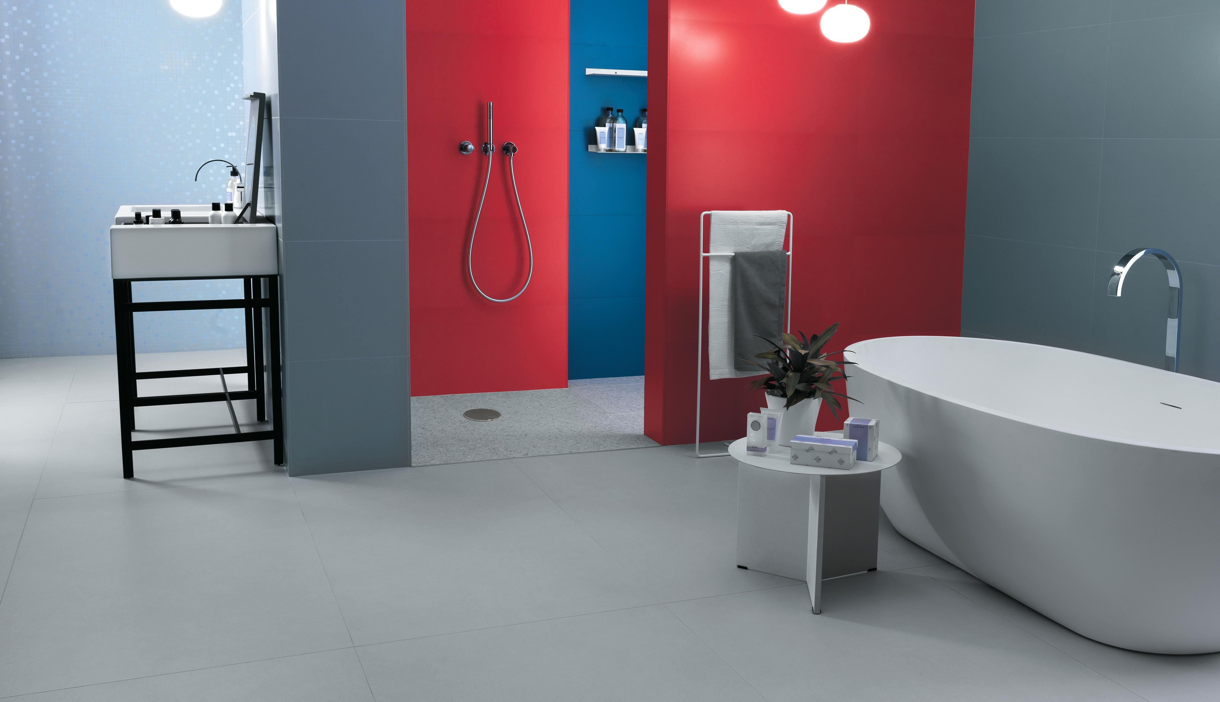 Sky 40x80, Red 40x80, Blue 40x80, Sky Mosaico Q 30,5x30,5, White Matte 75x150, Marvel Gems Terrazzo White Matte 60x60