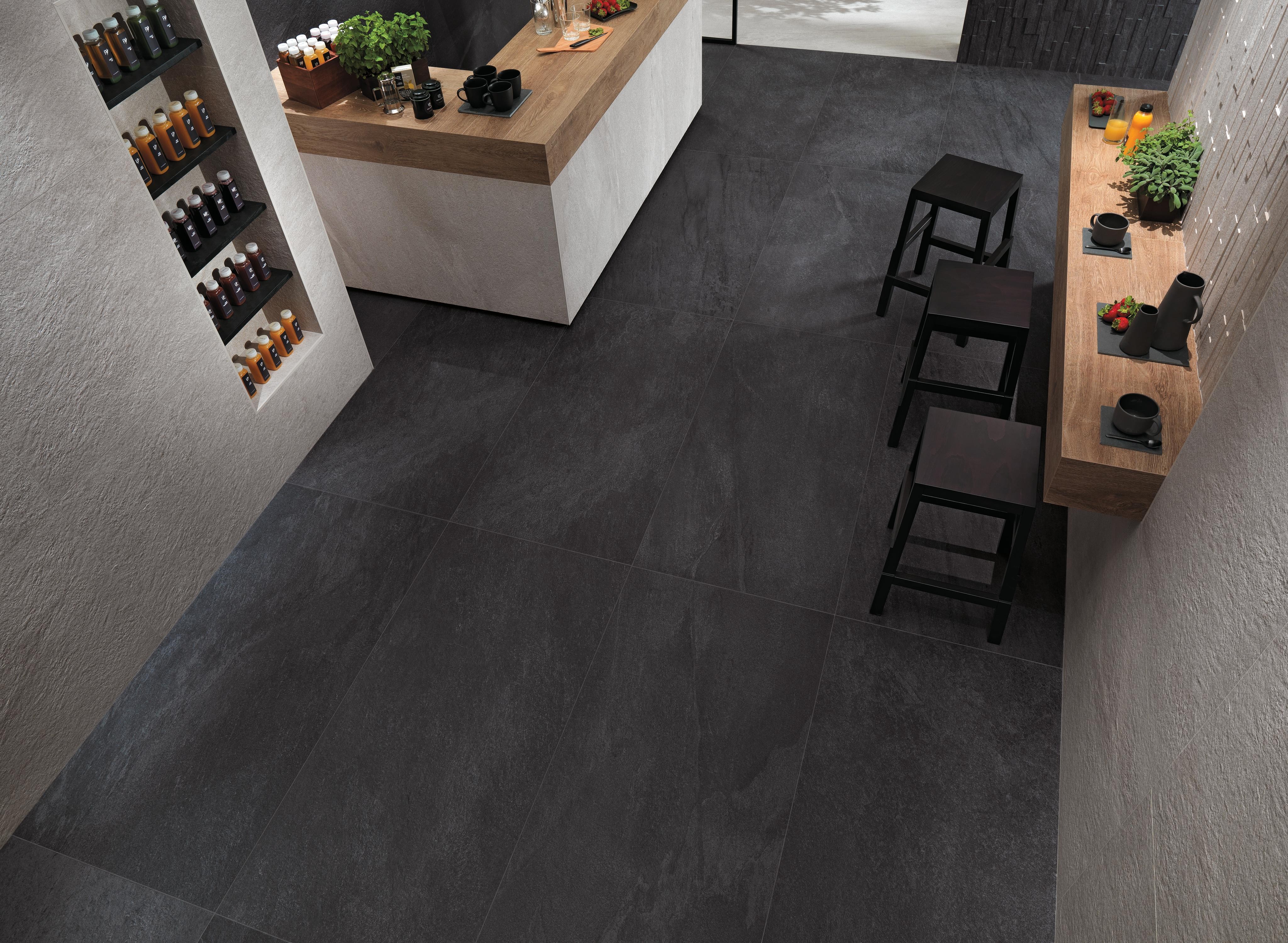 AtlasConcorde Klif 004 01 Dark-Silver