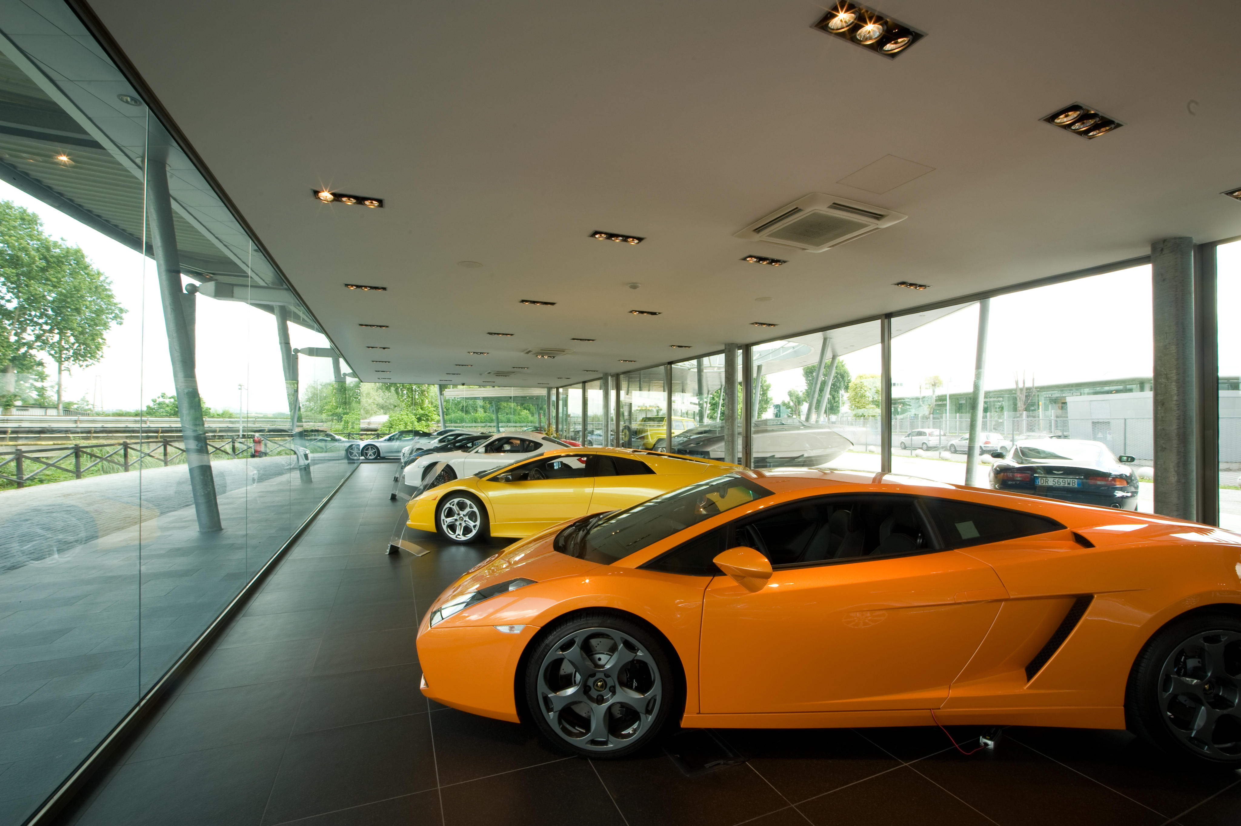AtlasConcorde_Concessionaria Lamborghini_Italia_004