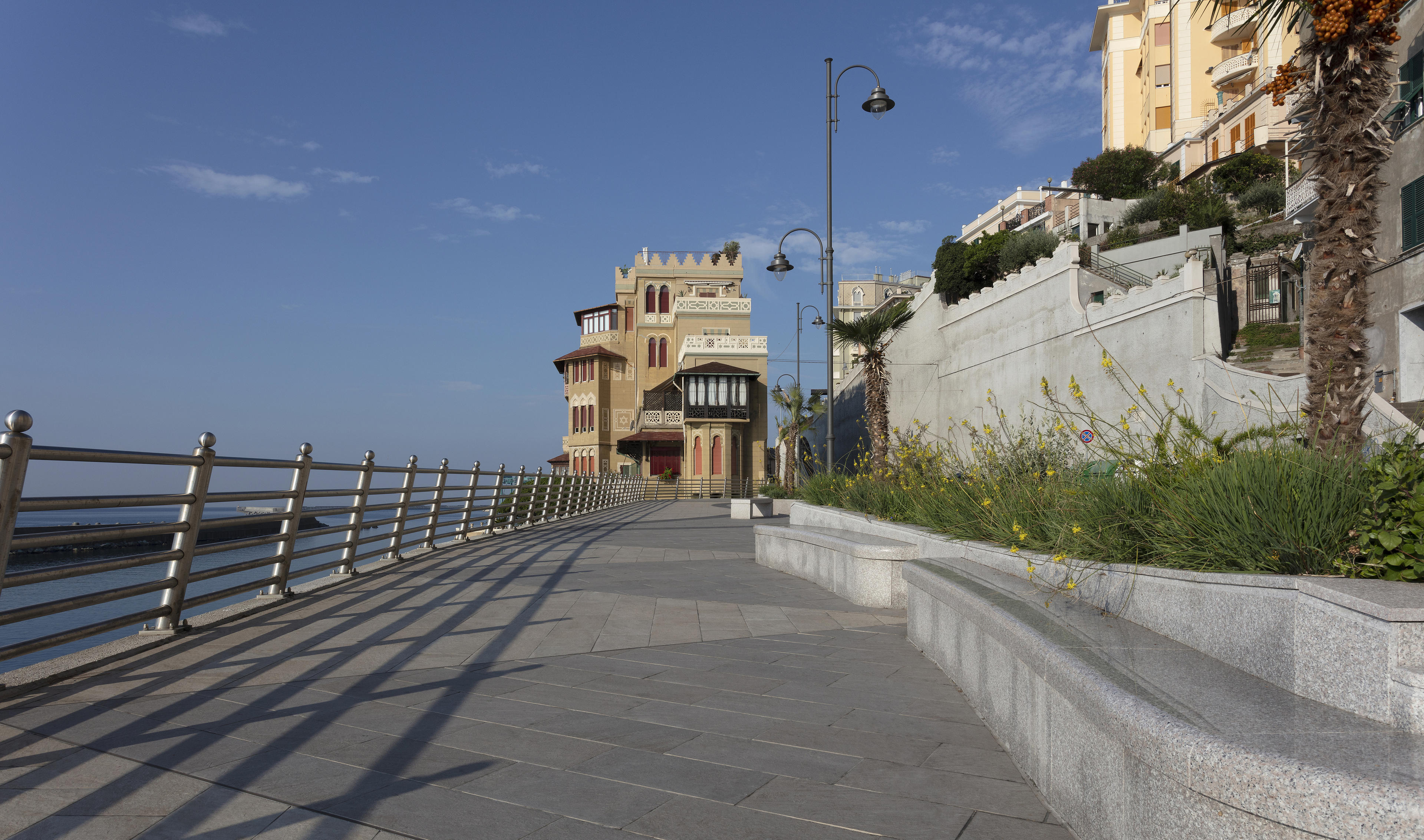 Atlas Concorde_Promenade_Italy_04