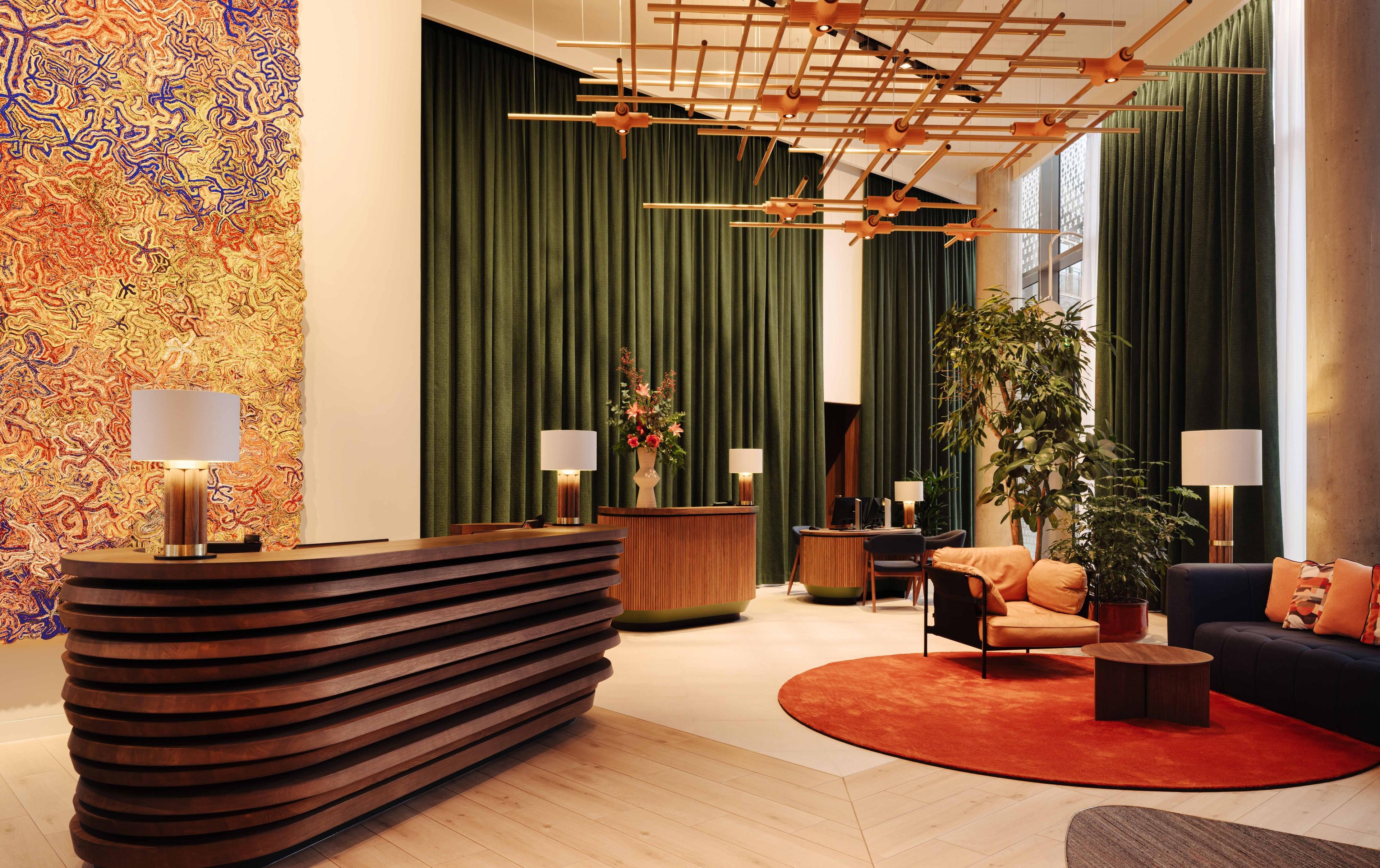 DoubleTree Lobby