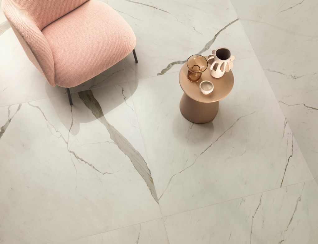 Pavimento in Gres Porcellanato  Effetto marmo Bianco