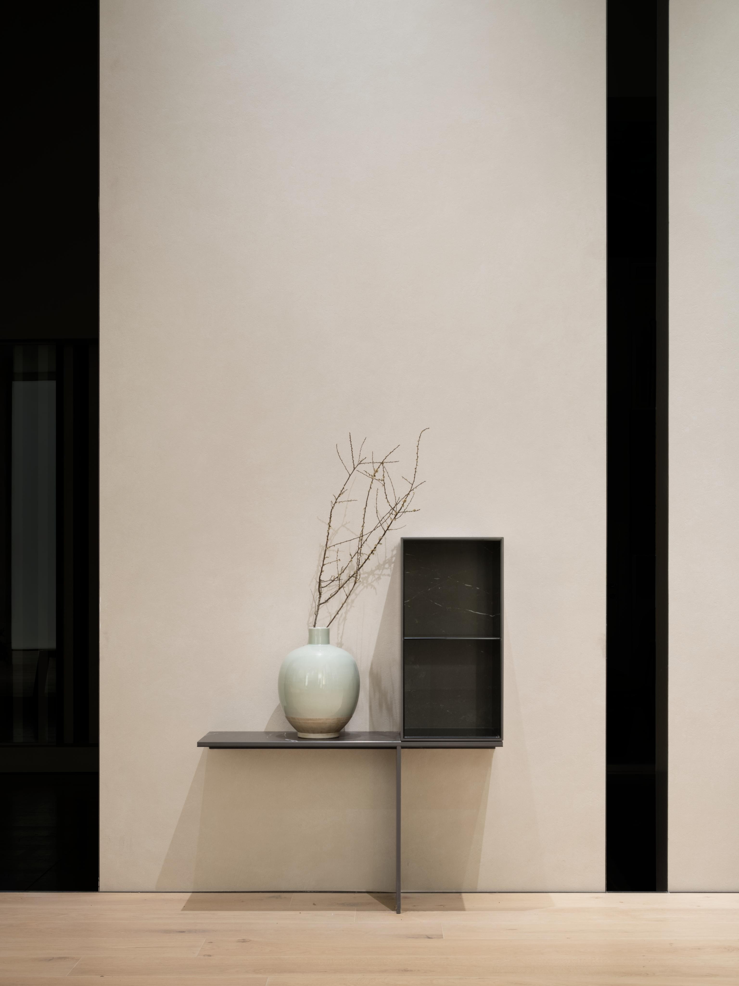 15_atlas_stand_042025