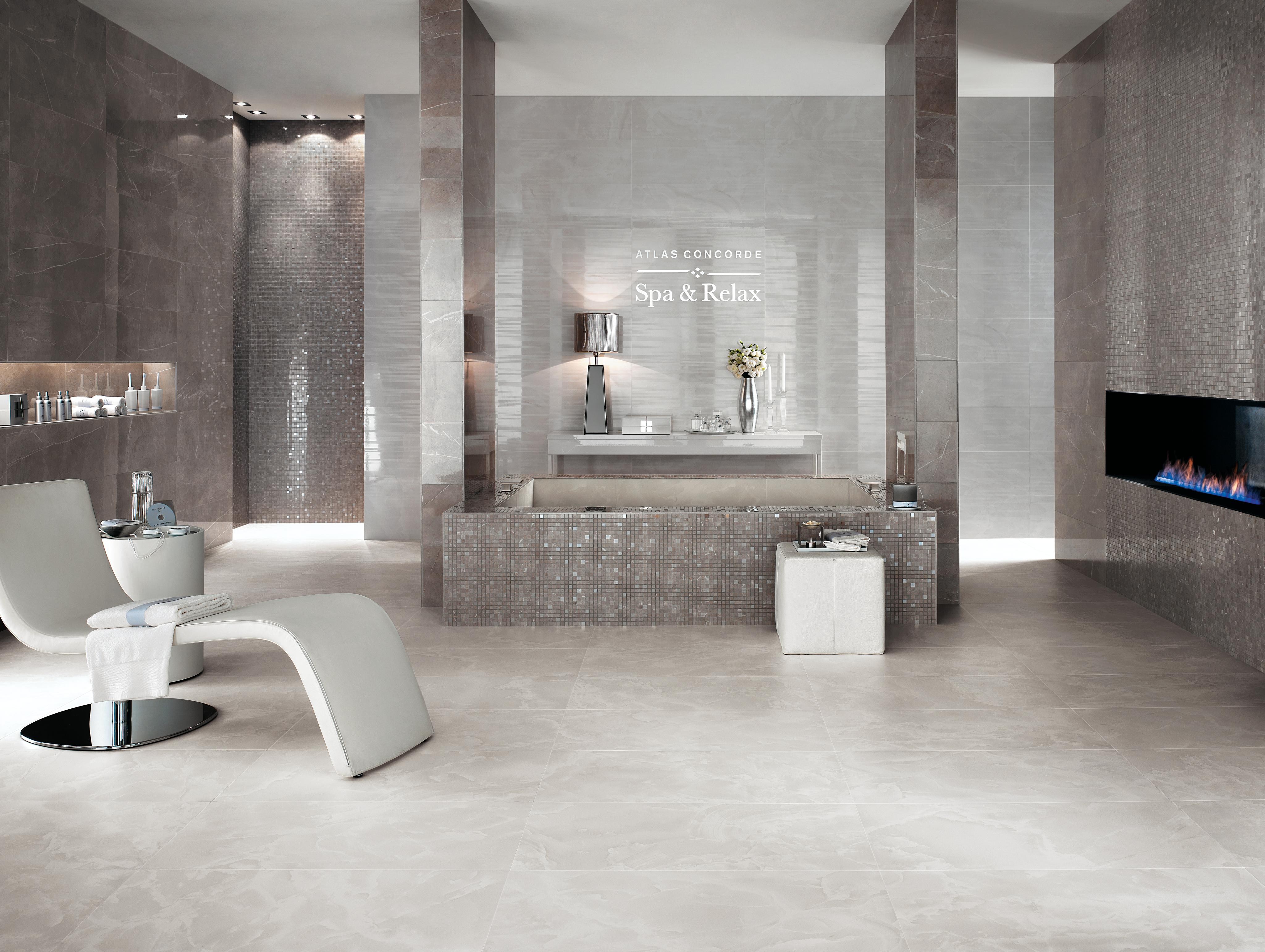Stylistic shades for a fitness environment