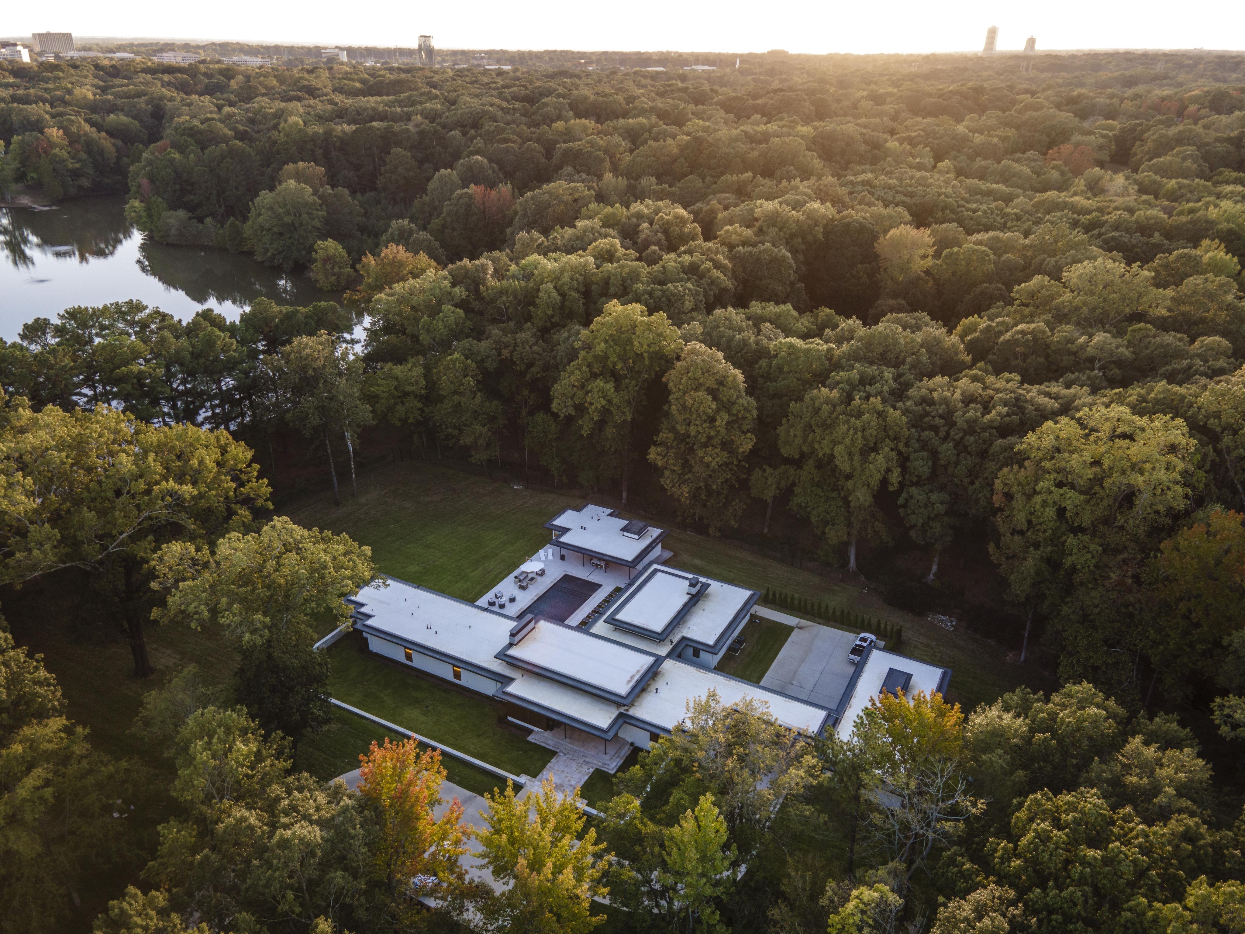 Atlas Concorde_Griffith Residence_Menphis_040