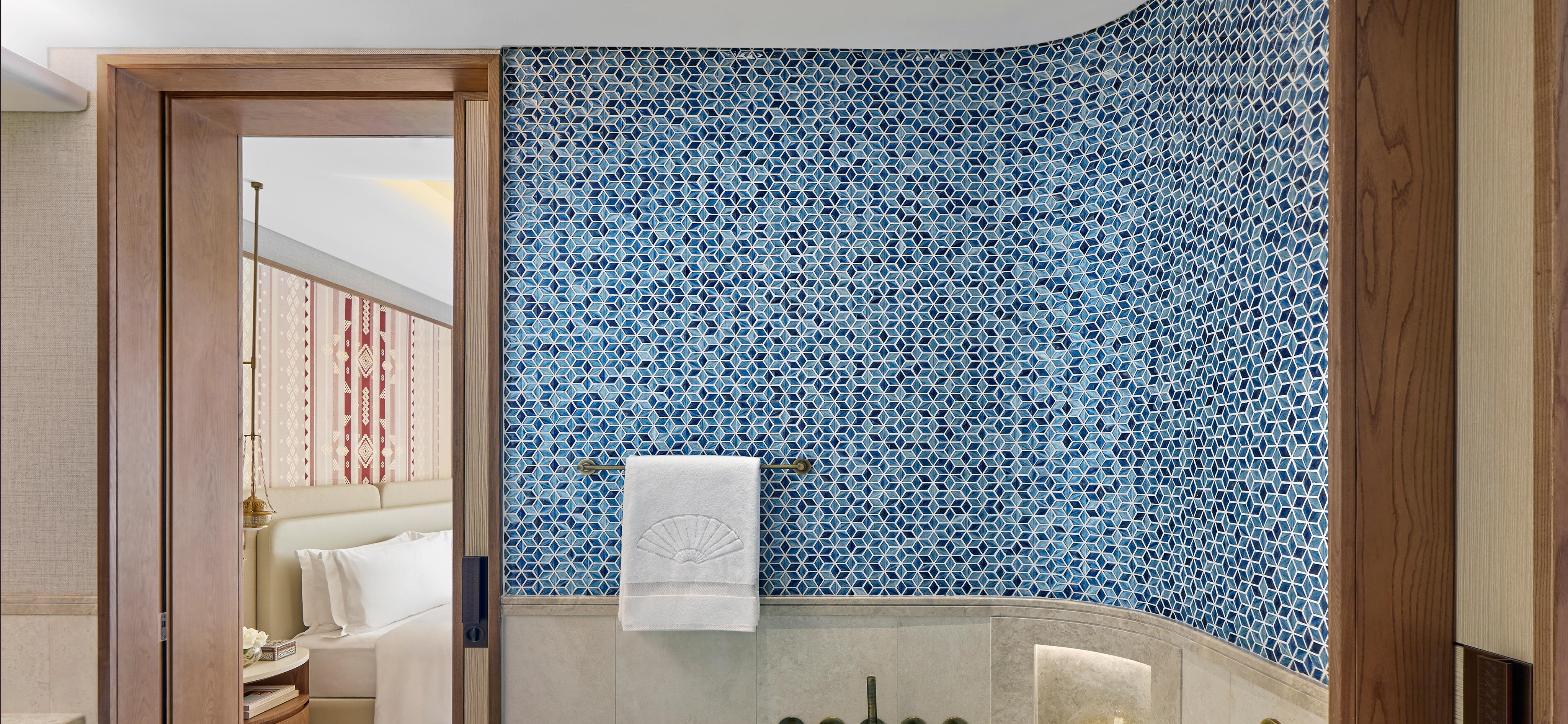 Mandarin Oriental, Muscat_ Deluxe_Sea_View_King_3