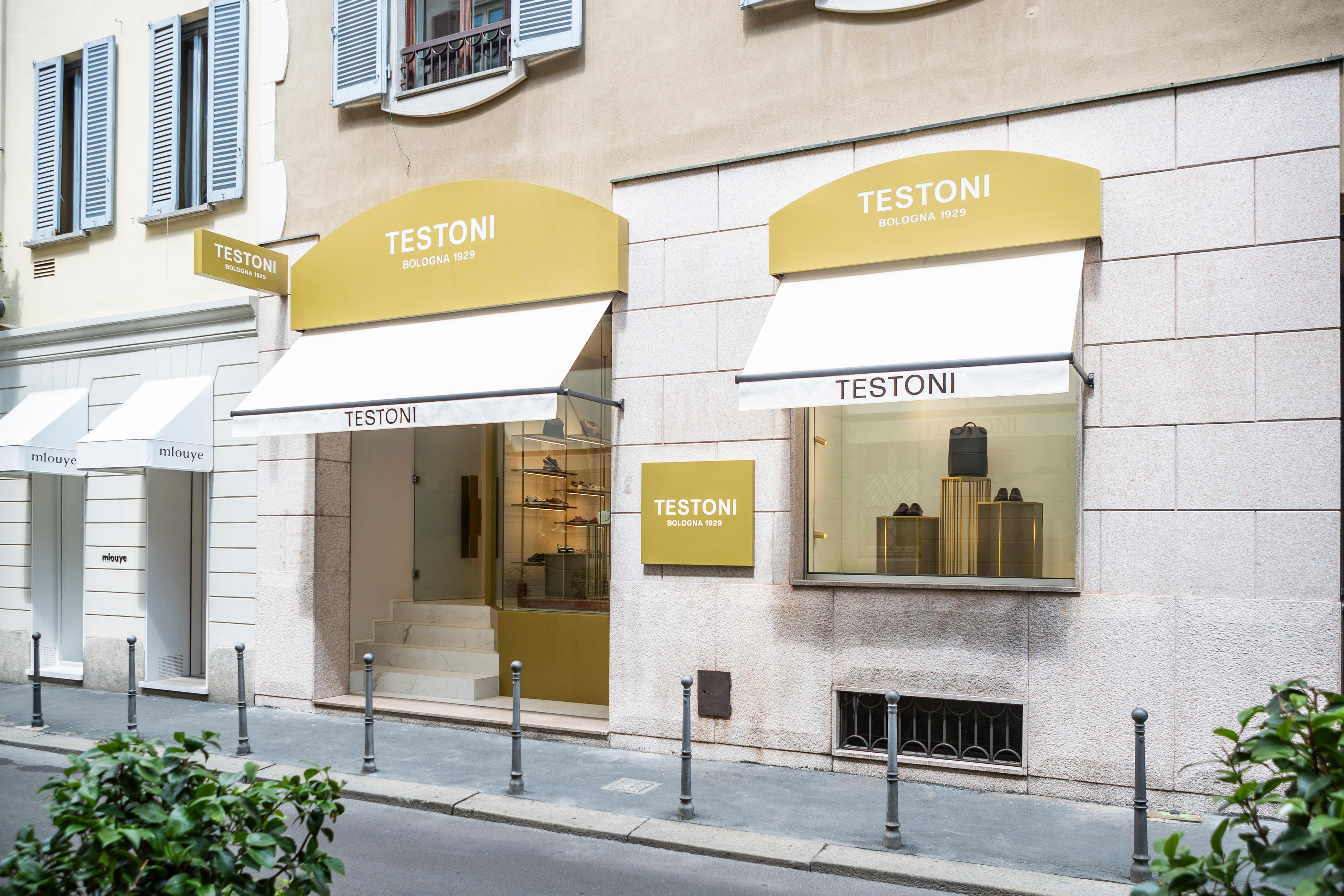 Atlas Concorde_Testoni Boutique_005