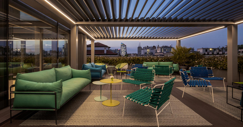 05_Rooftop_Sadler_ph_DiegoDePol