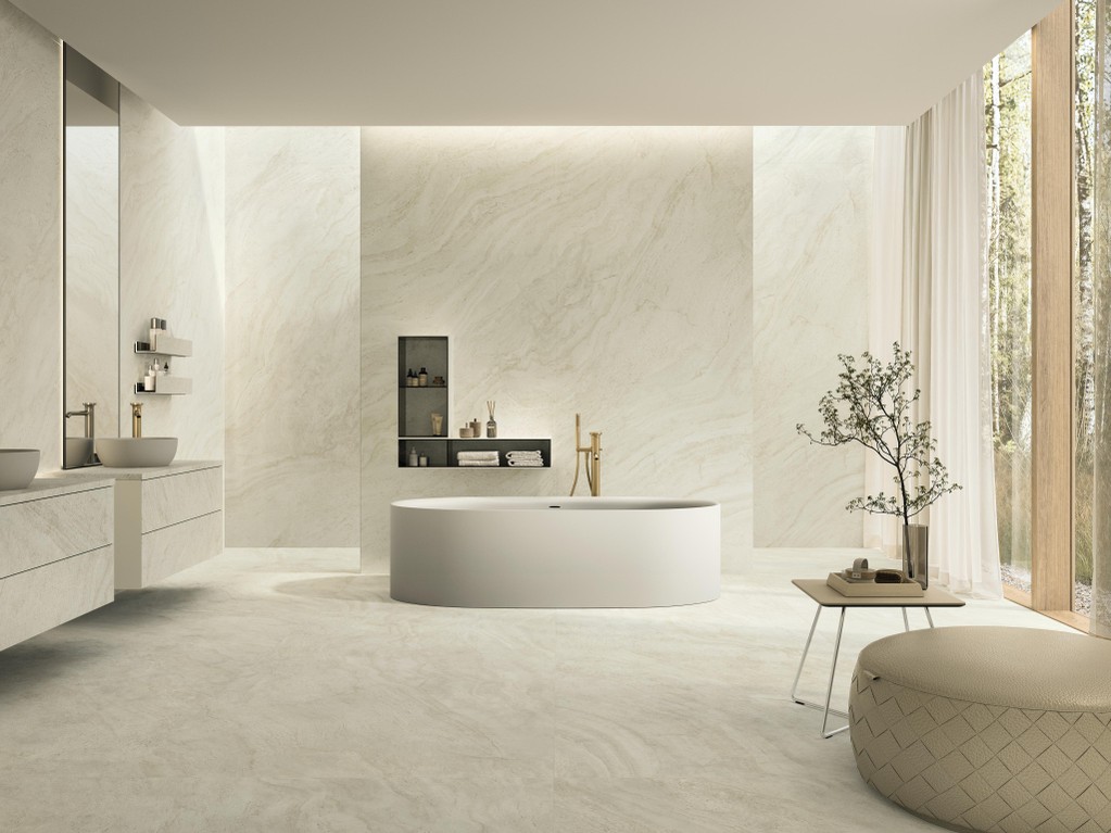 AtlasConcorde_MarvelT_004_00_HaloWhite