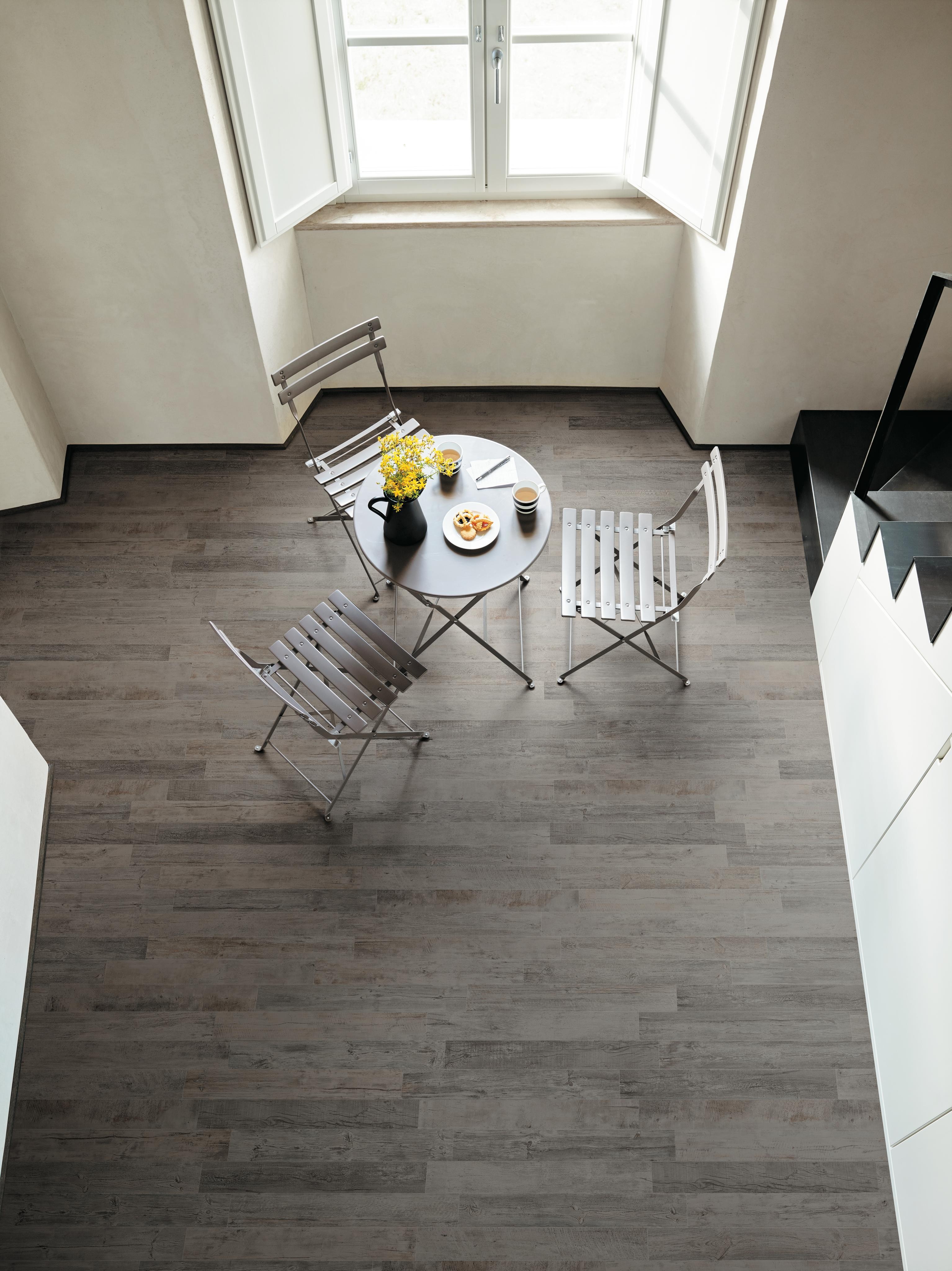 AtlasConcorde Nash 004 04 GrayWood Listello