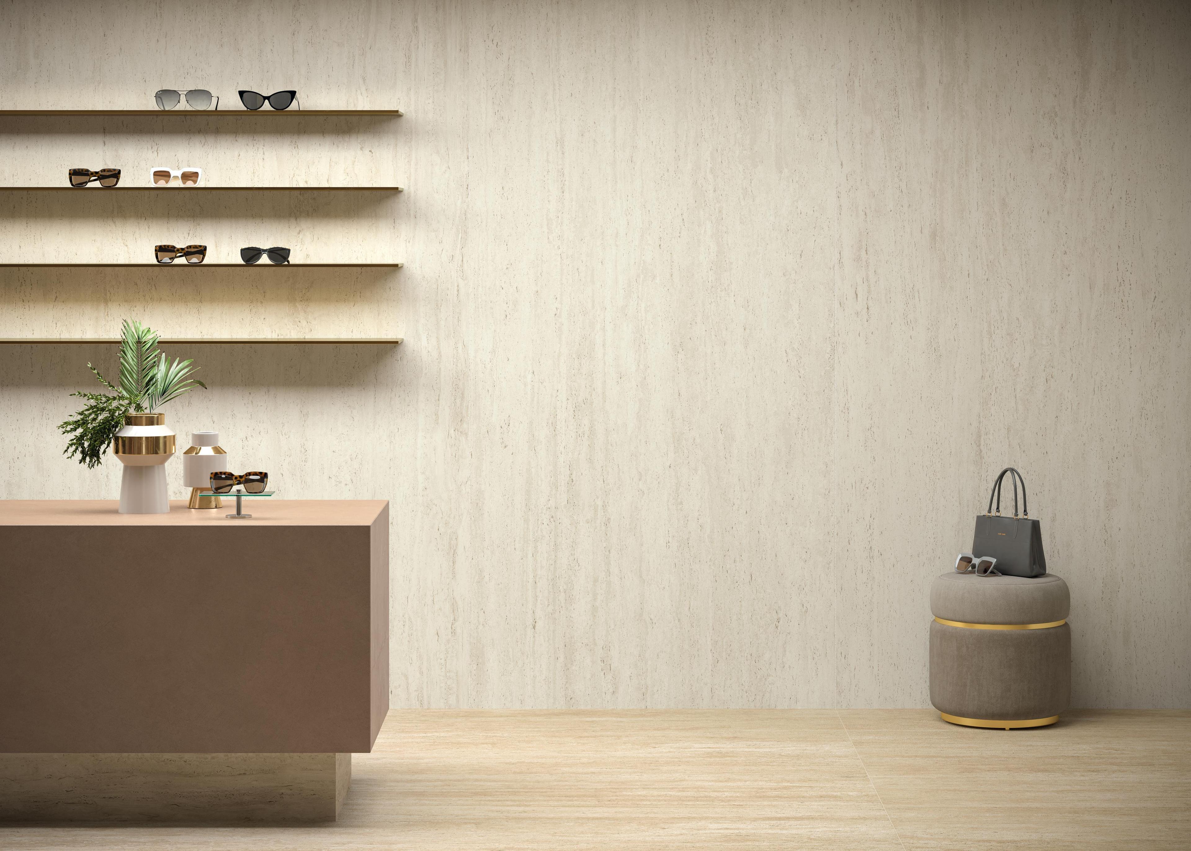 Piastrelle grande formato Showroom Effetto travertino Bianco