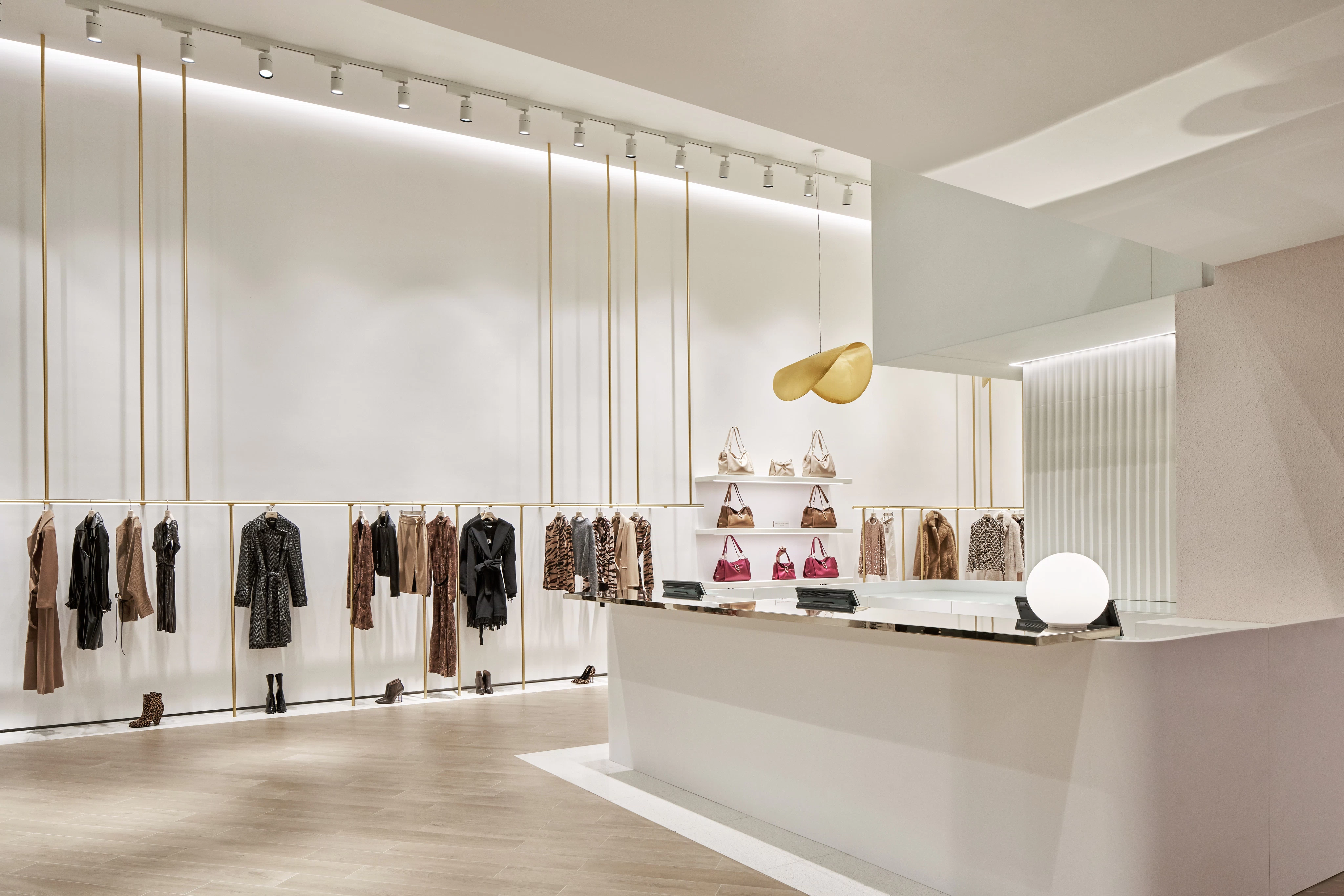 Atlas Concorde floors for the new LIU•JO flagship store in Milan