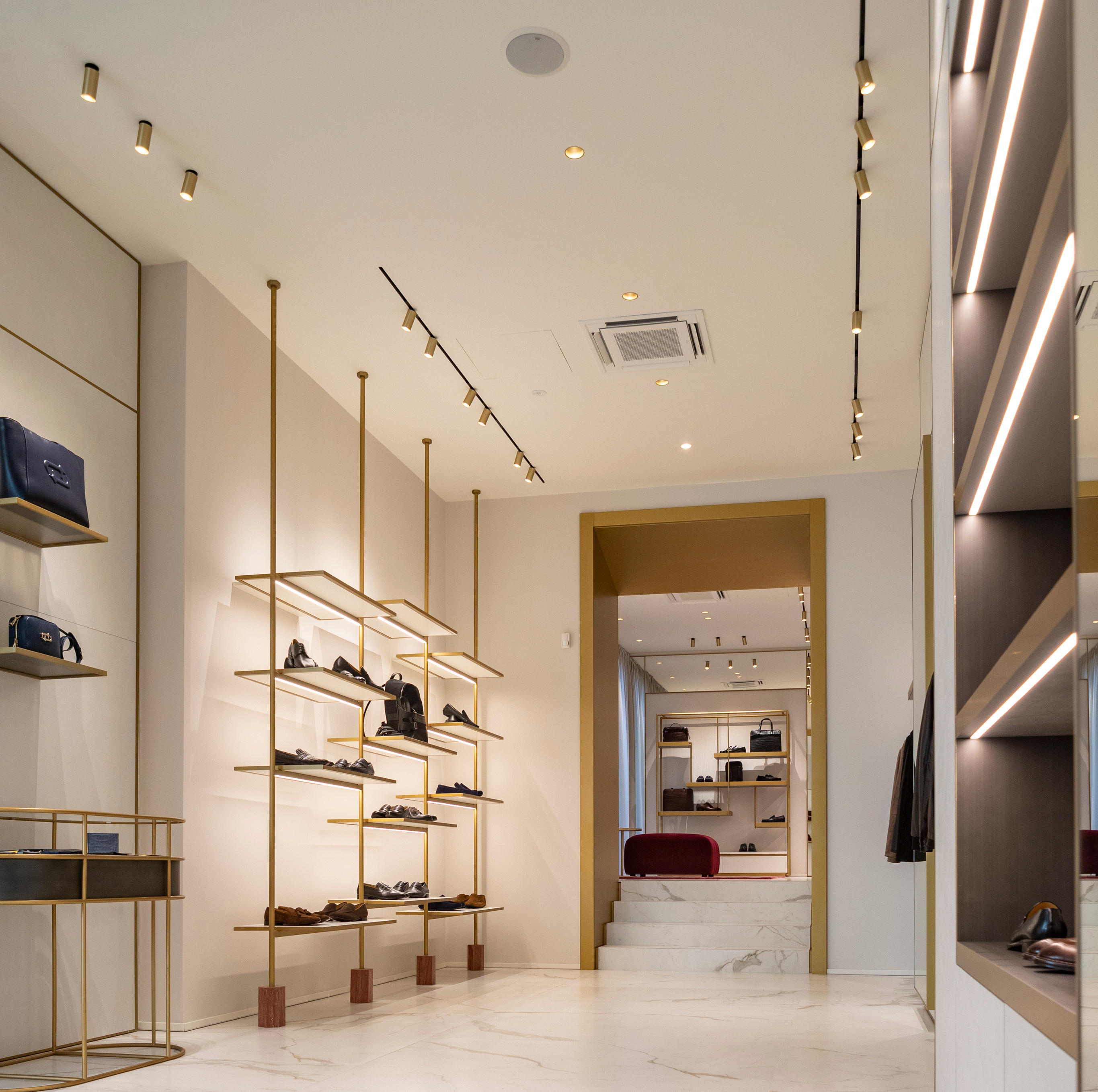 Atlas Concorde_Testoni Boutique_014