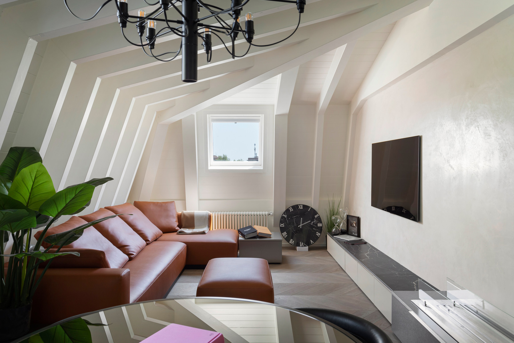 Romantic, Pop and Contemporary | Atlas Concorde