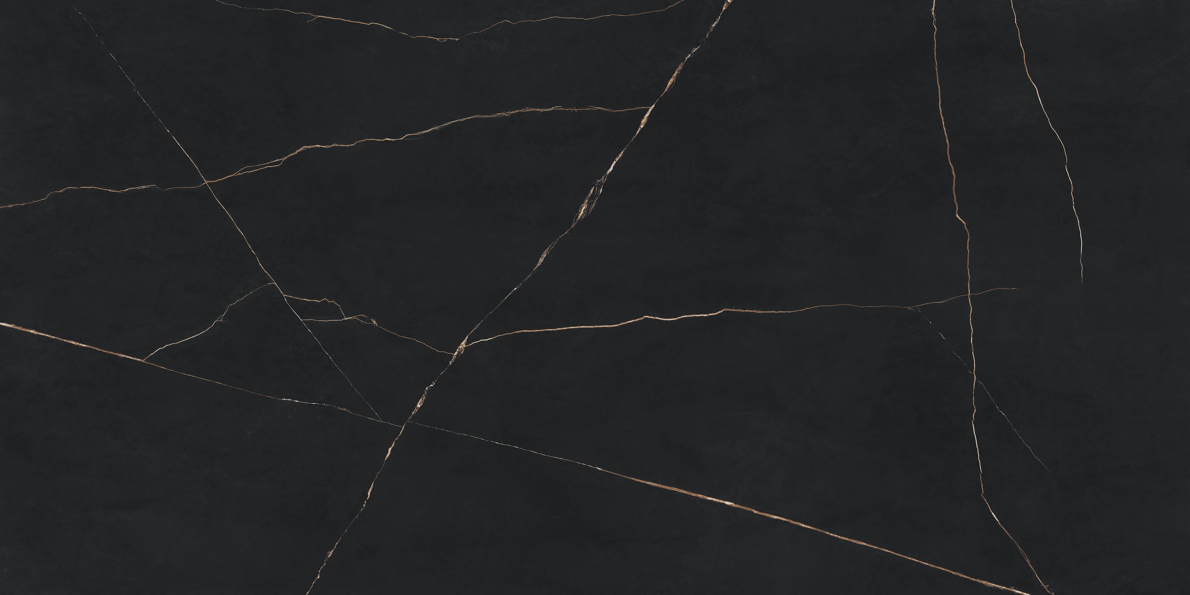 Black Atlantis Polished - 12mm St