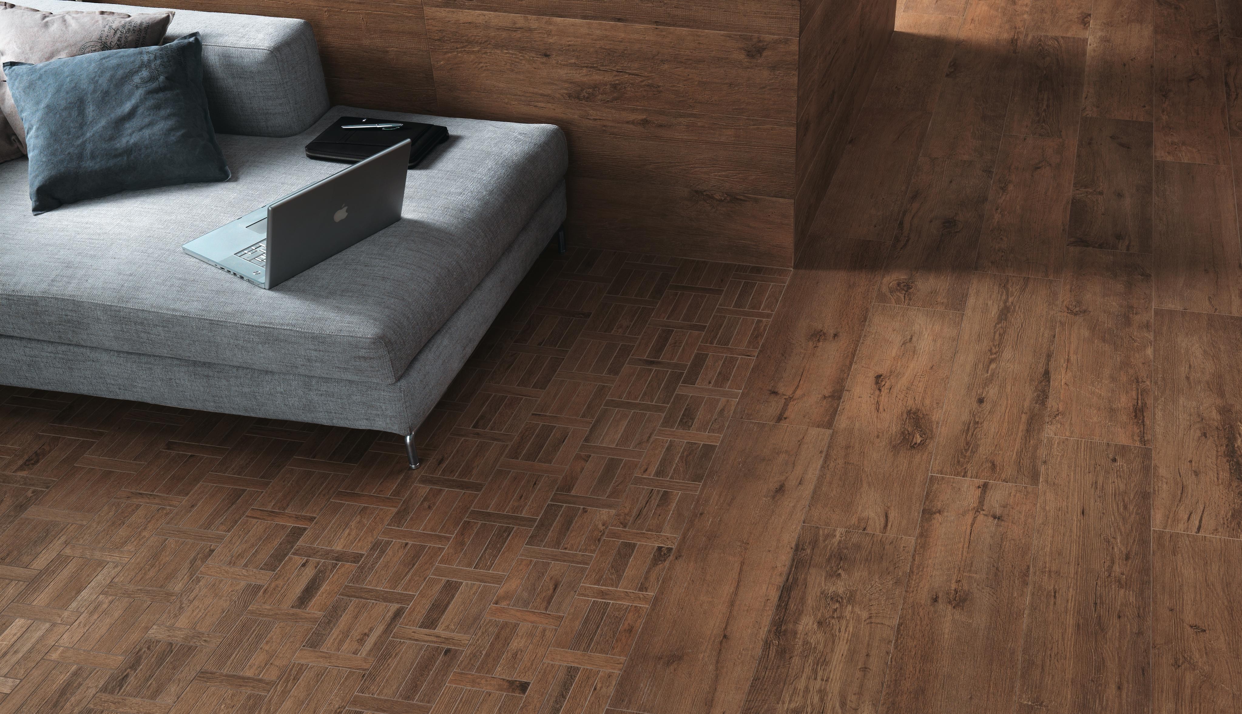 Axi Dark Oak, Axi Dark Oak Treccia
