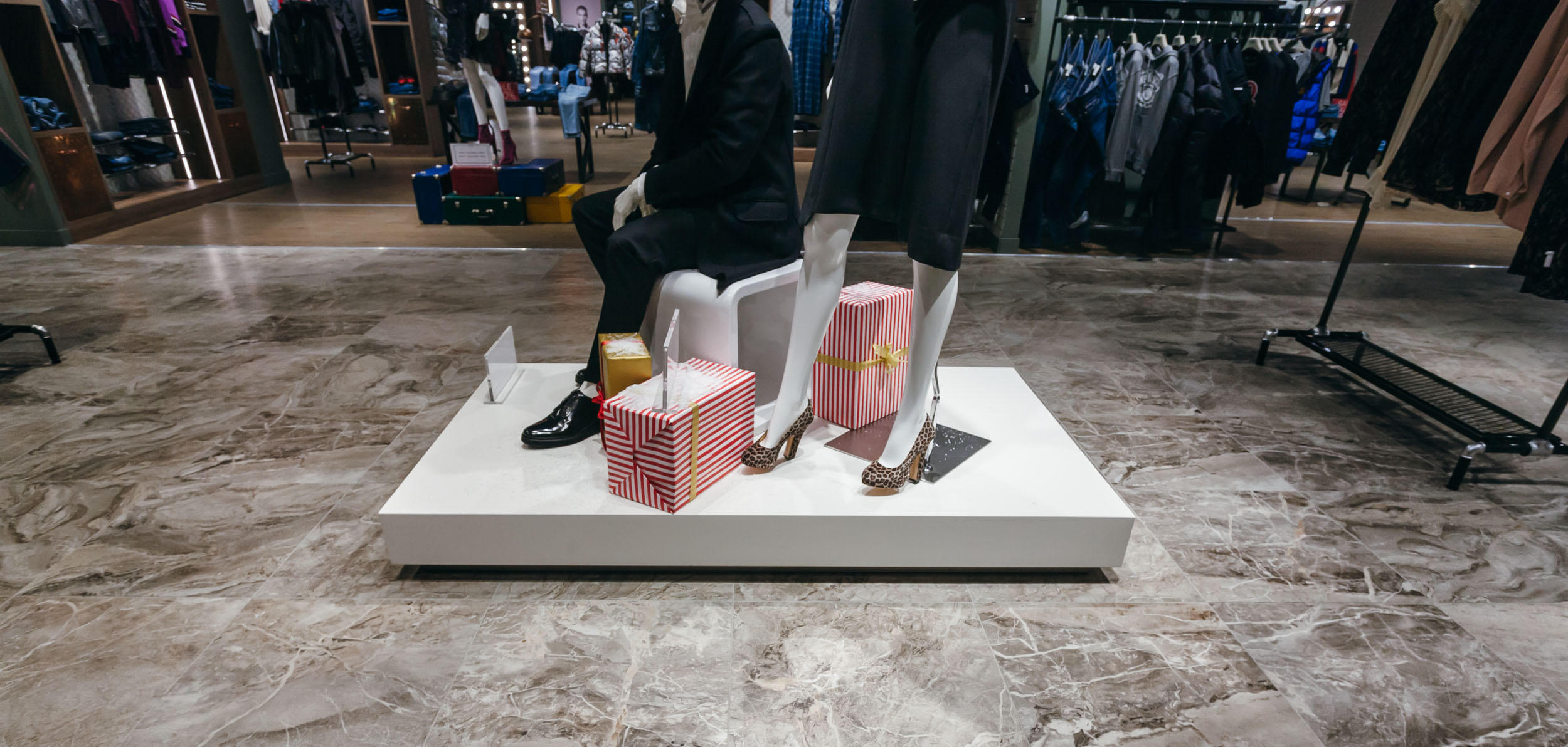AtlasConcorde_Tsum Shopping Mall_Russia_014