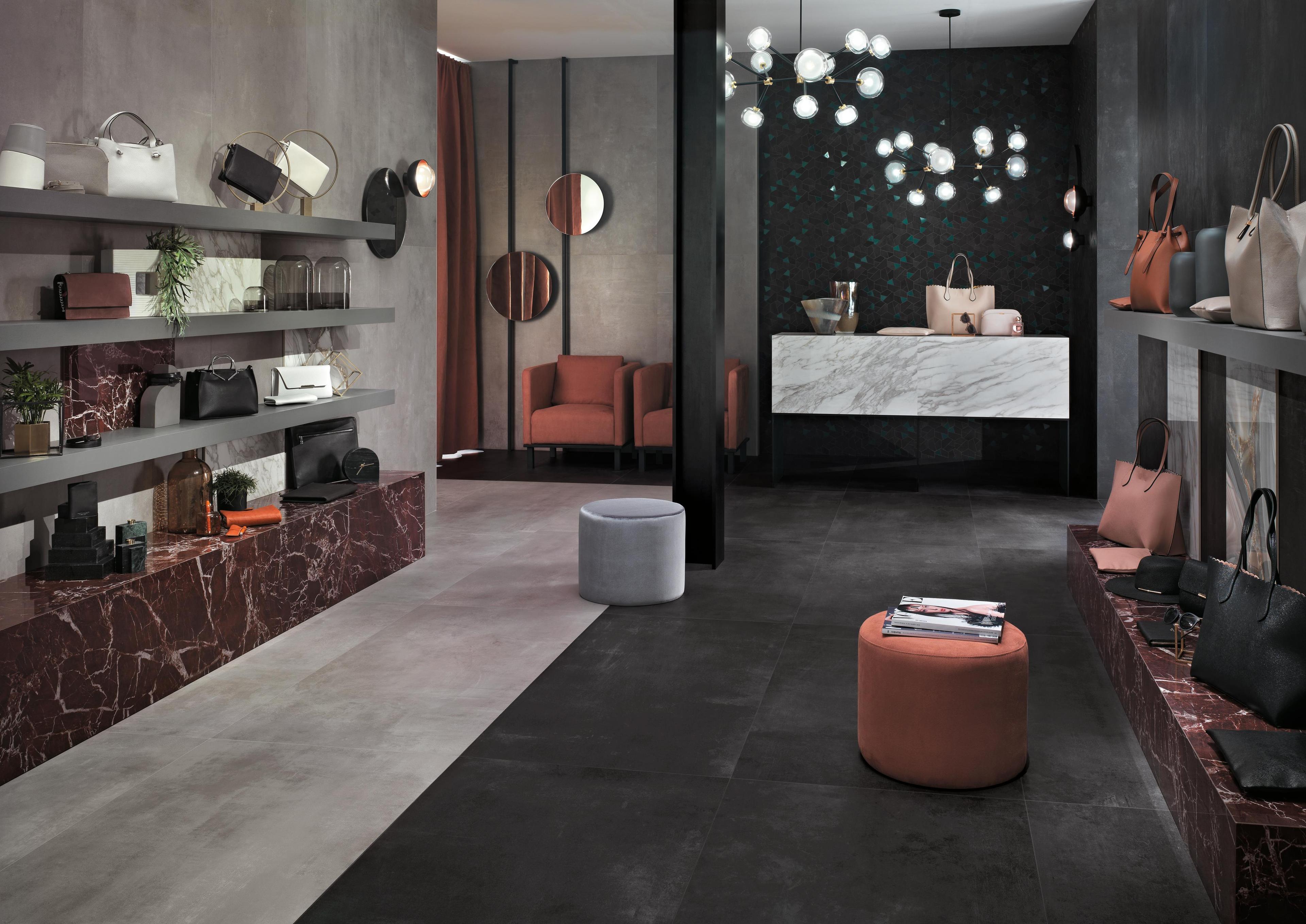 Pavimento e Rivestimento Showroom Effetto cemento Nero