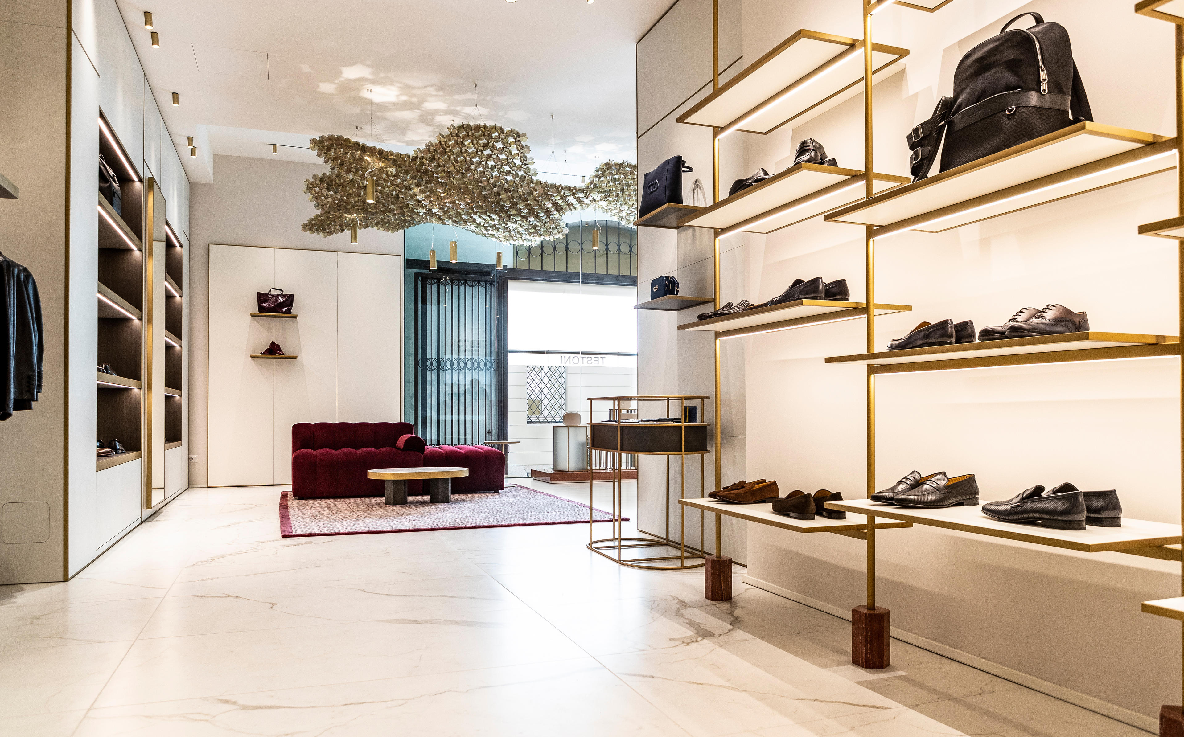 Atlas Concorde_Testoni Boutique_044