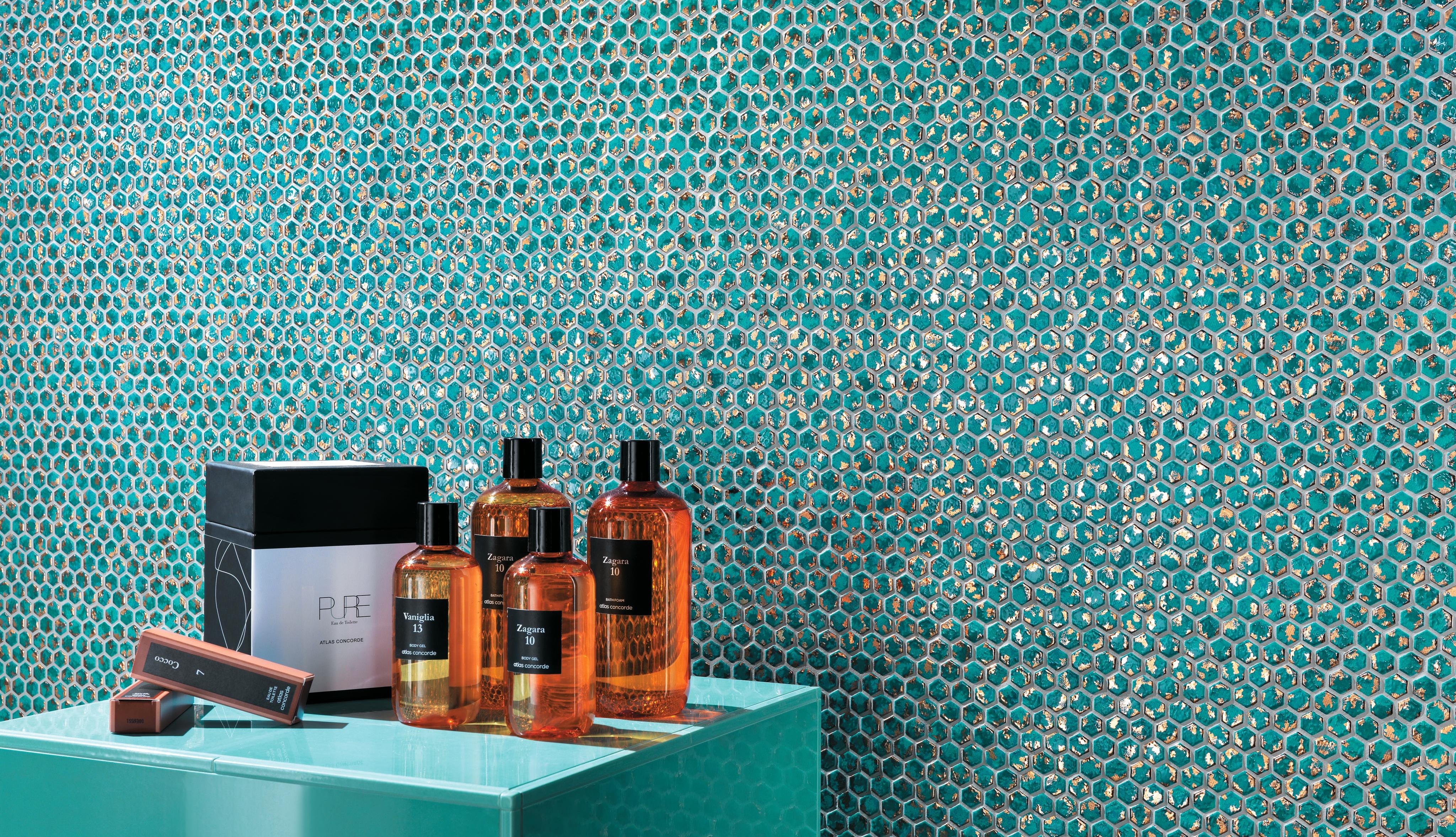 Dwell Turquoise, Dwell Turquoise Hexagon Gold