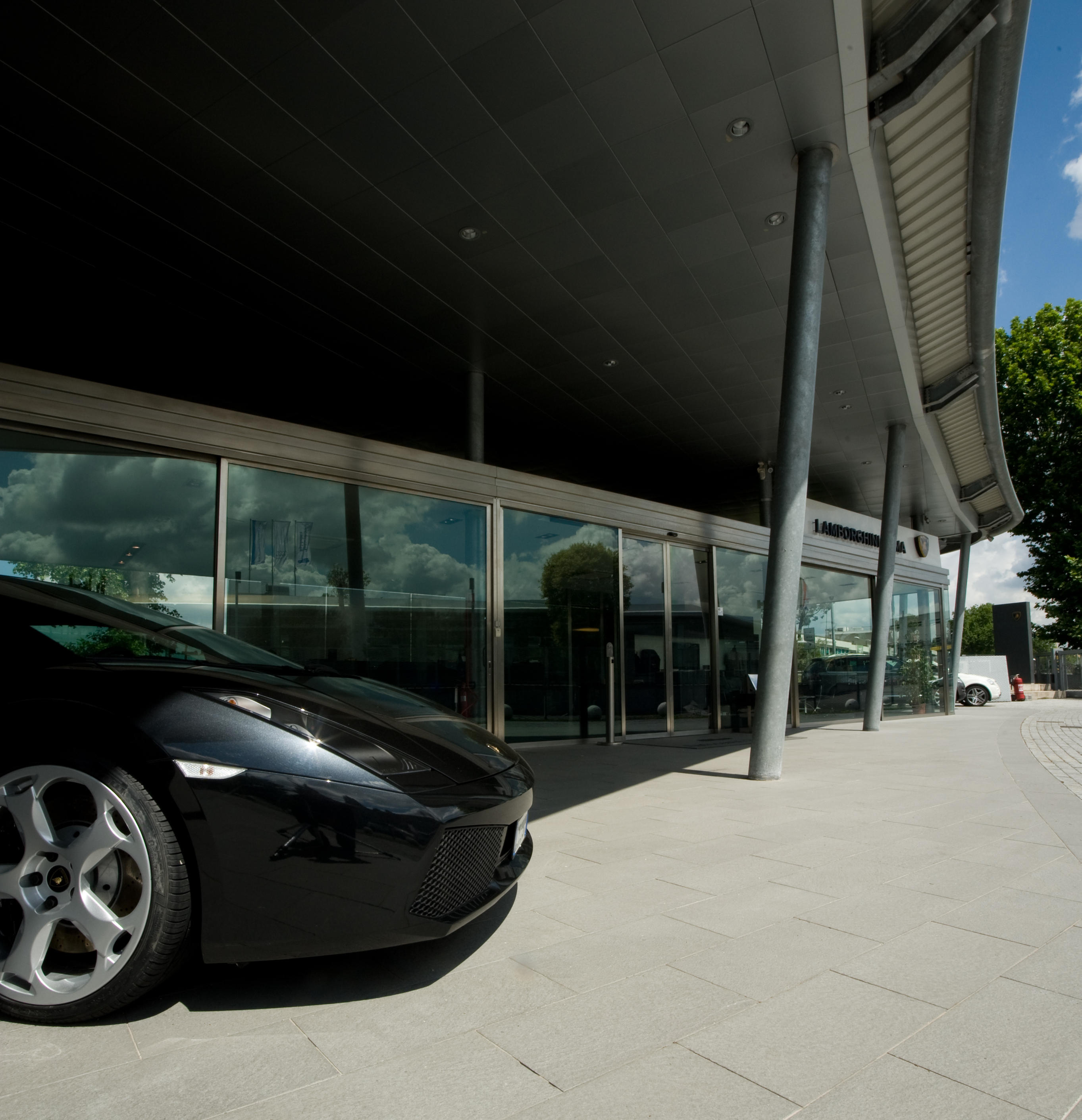 AtlasConcorde_Concessionaria Lamborghini_Italia_012